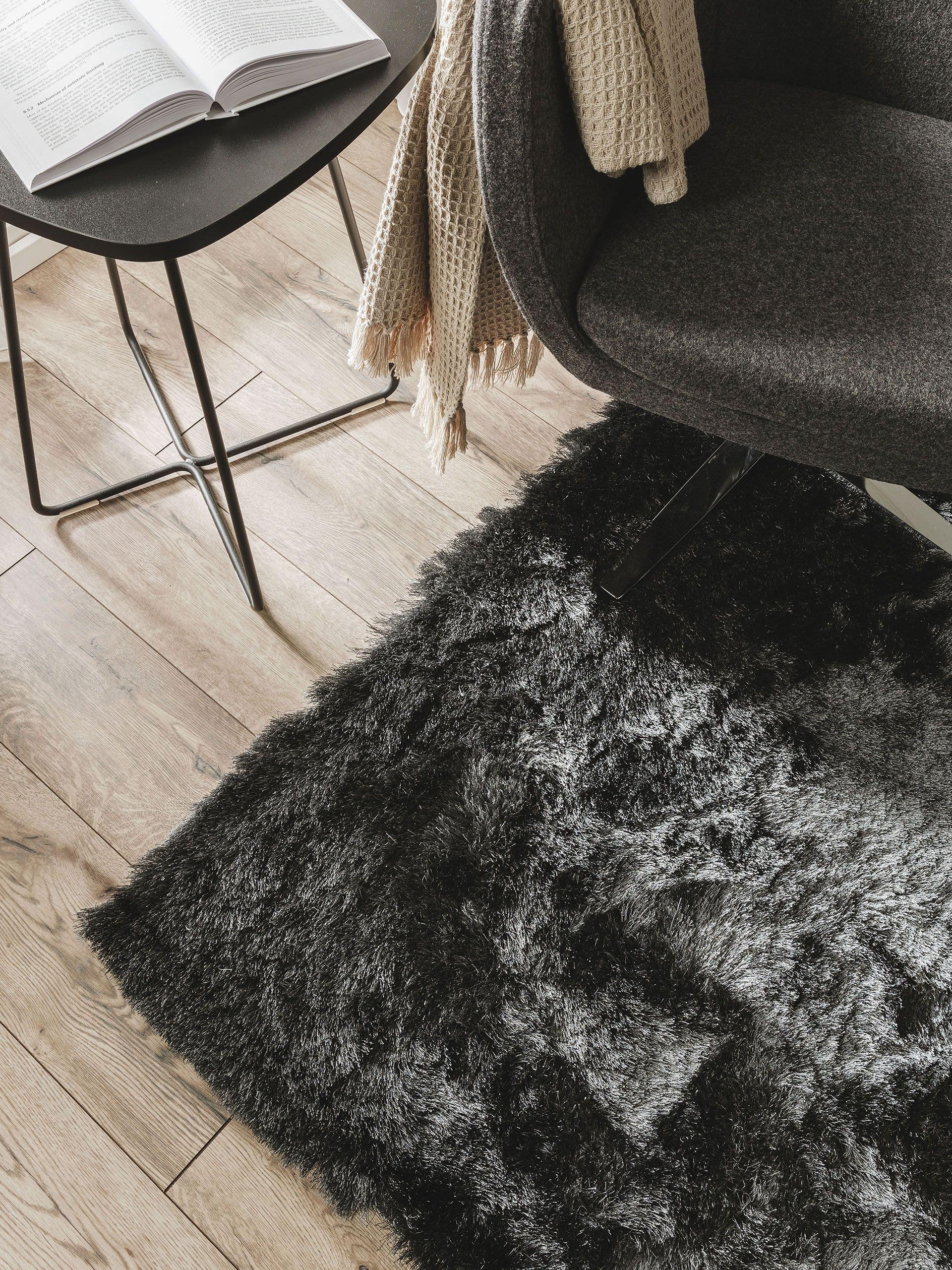 Alfombra de 100% Poliéster en Gris con un pelo de {{Placeholder_Pile Height}} de altura de benuta Nest
