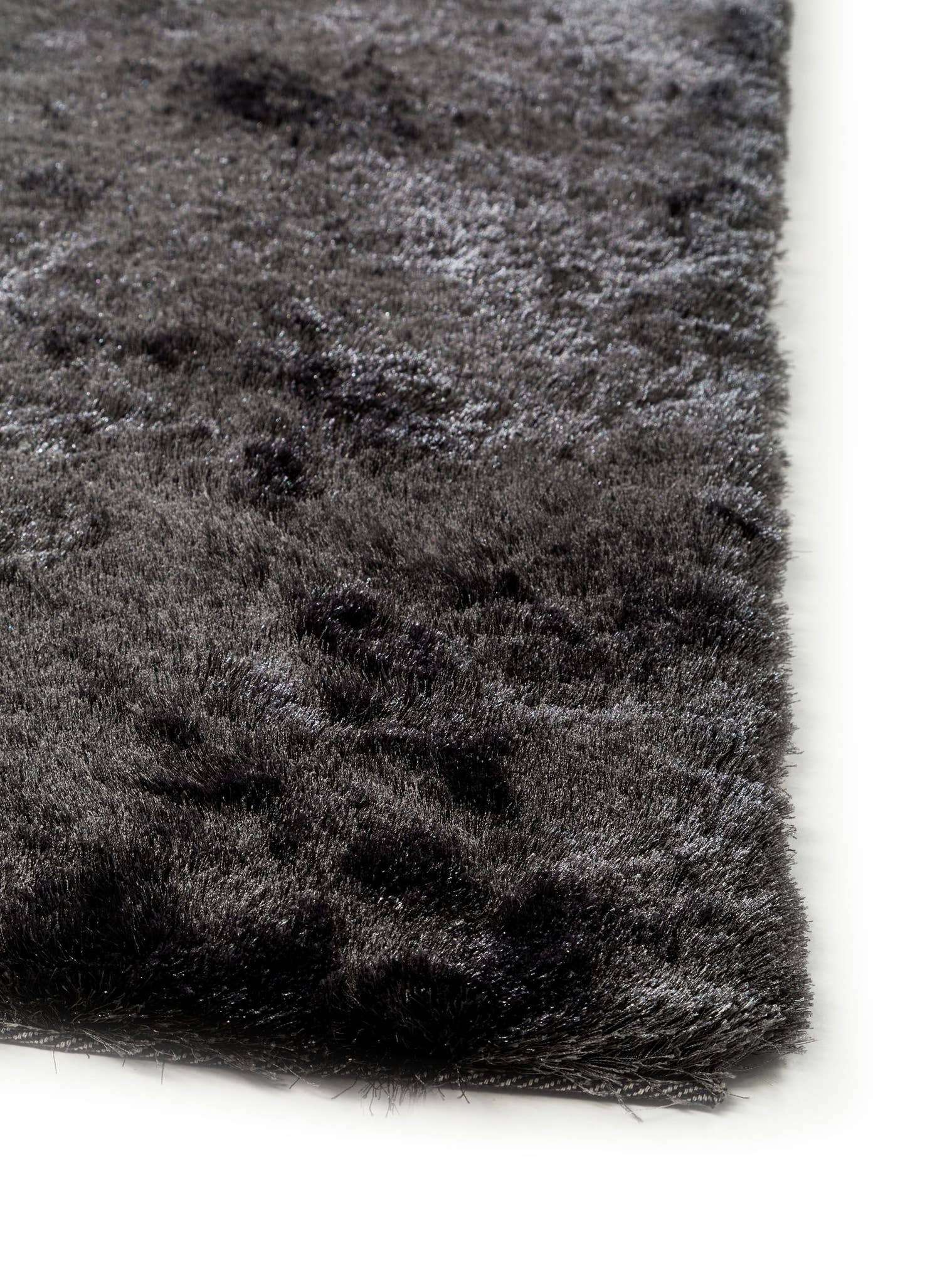 Matta av 100% Polyester i Grå med 31 - 40 mm hög lugg från benuta Nest