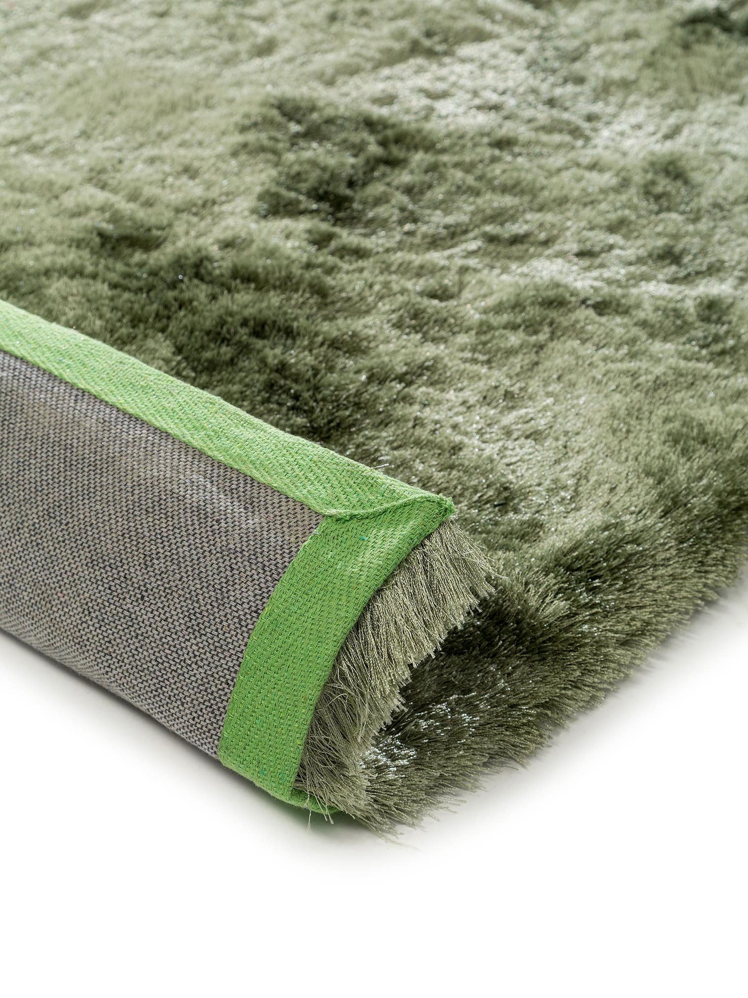 Teppich aus 100% Polyester in Grün mit 31 bis 40 mm hohem Flor von benuta Nest