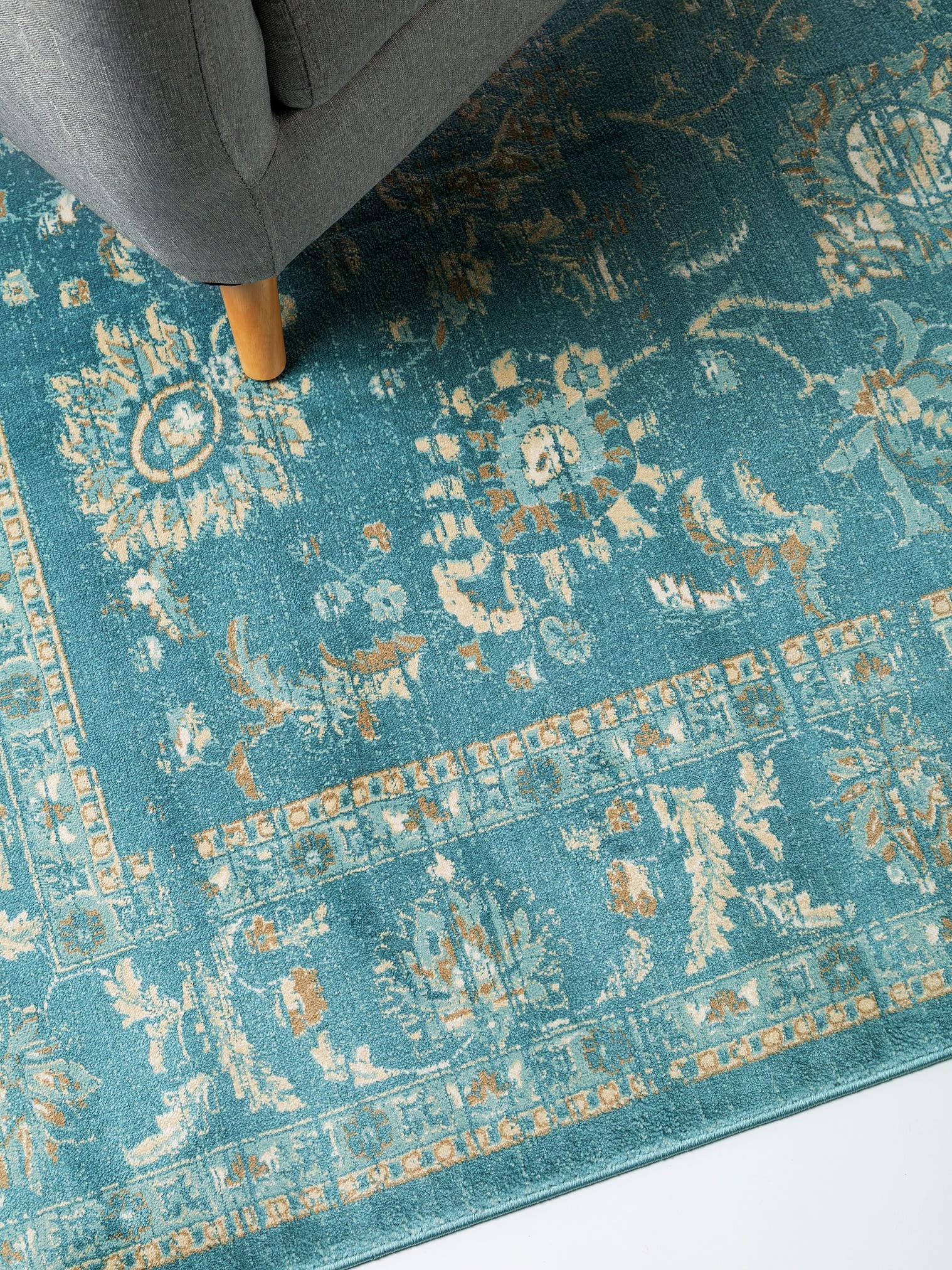 Teppich aus 100% Polypropylen in Blau mit bis 5 mm hohem Flor von benuta