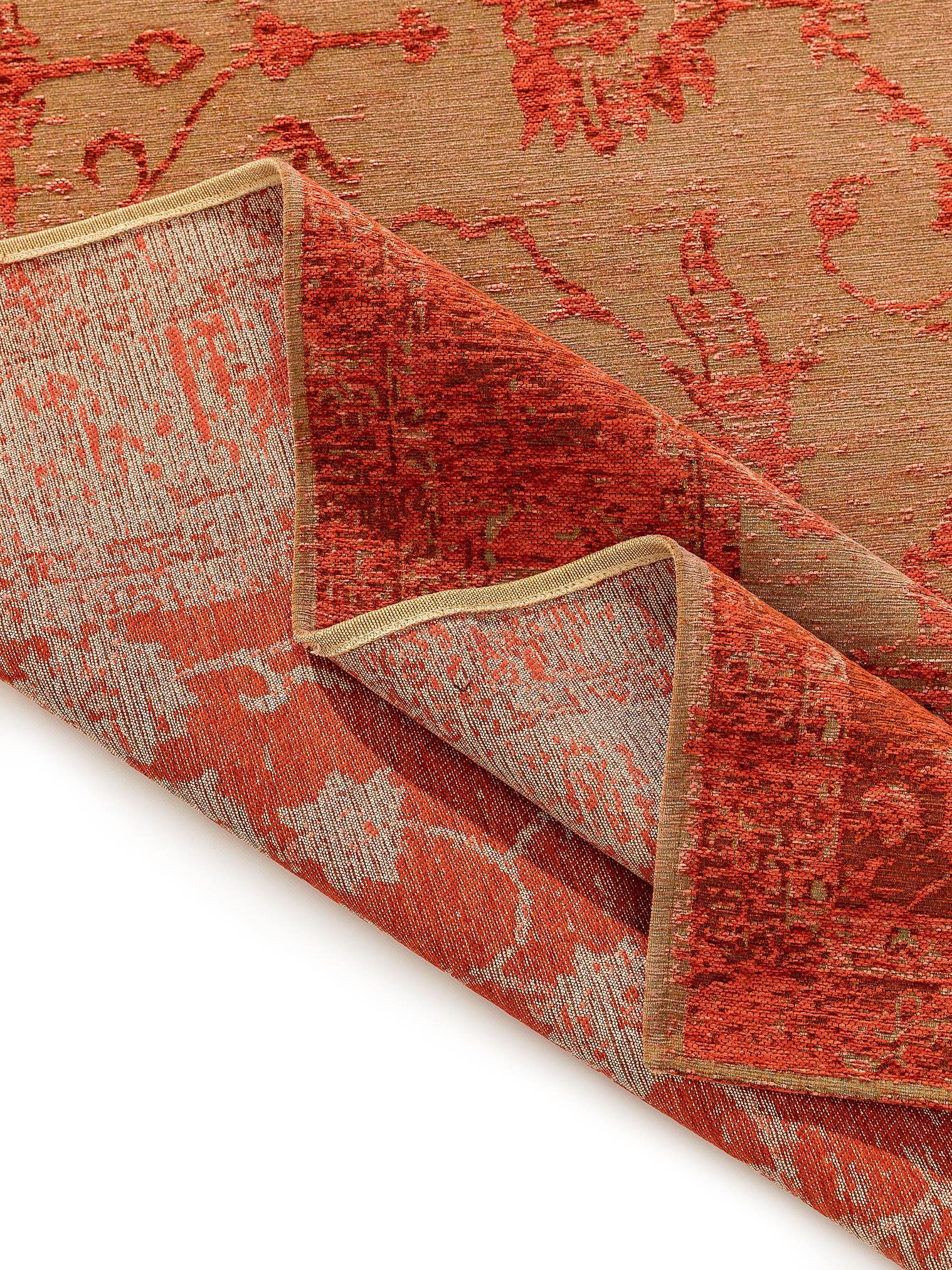 Teppich aus 55% Polyacryl, 27% Polyester, 17% Baumwolle, 1% Latex in Rot mit bis 5 mm hohem Flor von benuta Nest