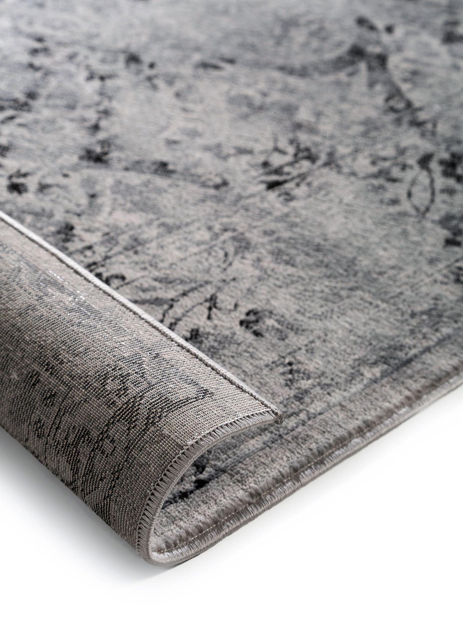Rug made of 100% Polypropylene in Grey with a 1- 5 mm high pile by benuta