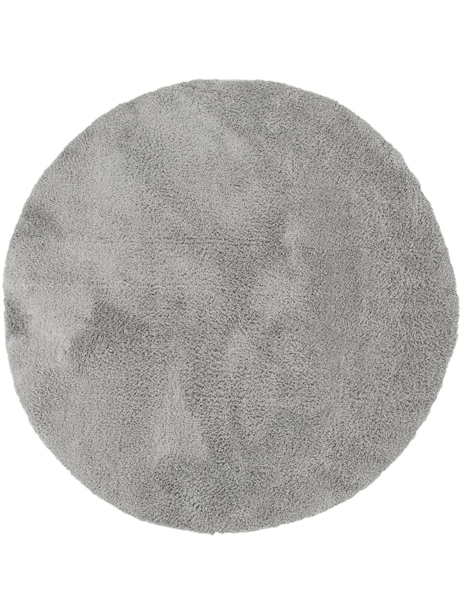 Matto 100 % polyesteriä (mikrokuitua)a värissä Harmaa 21-30 mm korkealla nukalla merkiltä benuta