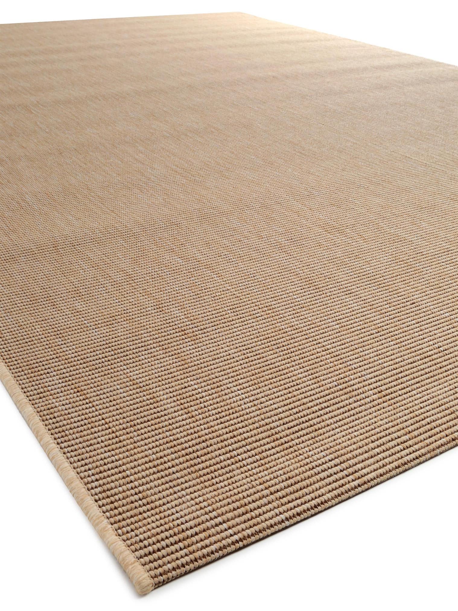 Teppich aus 100% Polypropylen in Beige mit 6 bis 10 mm hohem Flor von benuta Nest