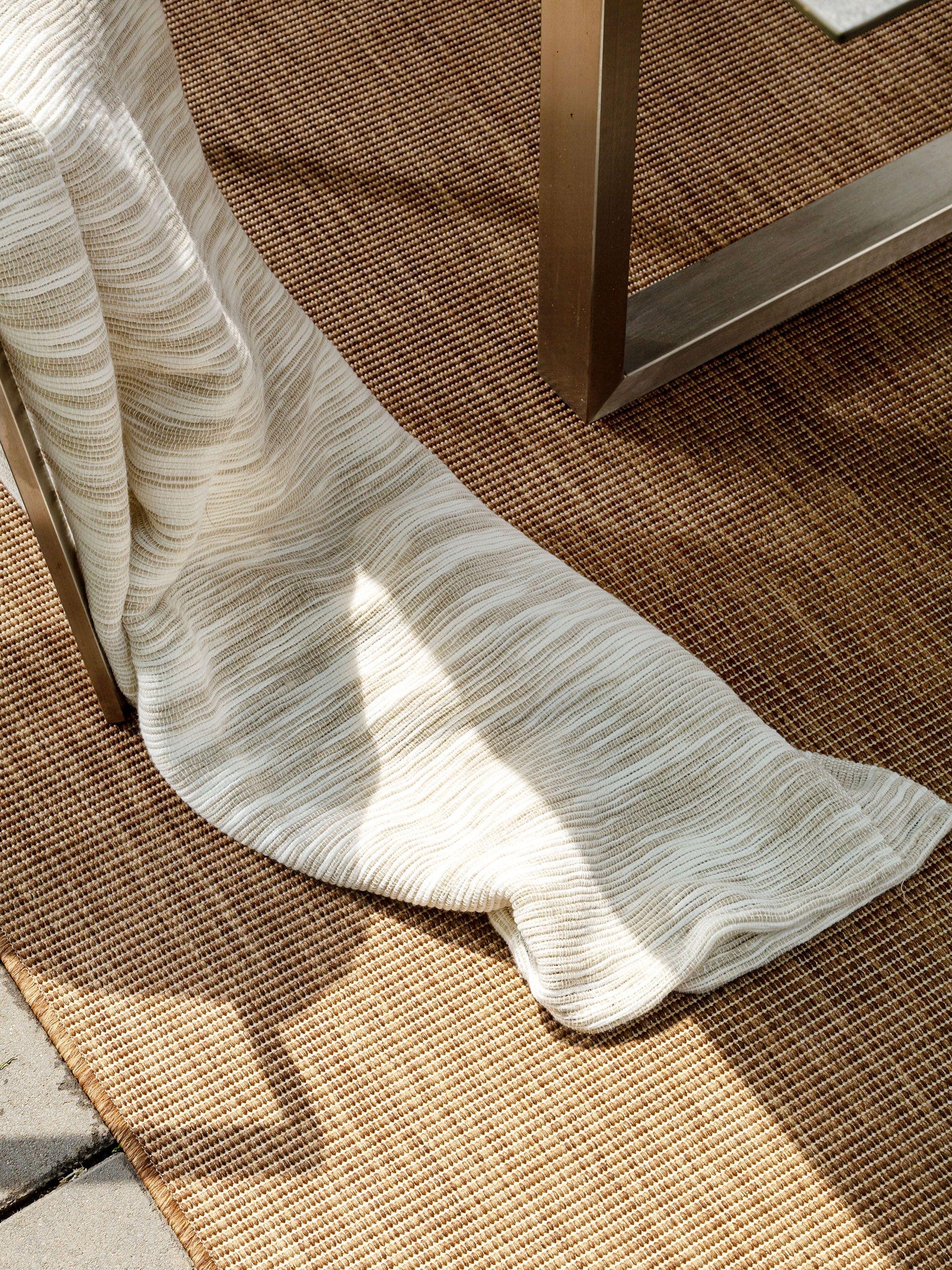Alfombra de 100% Polipropileno en Marrón con un pelo de {{Placeholder_Pile Height}} de altura de benuta Nest