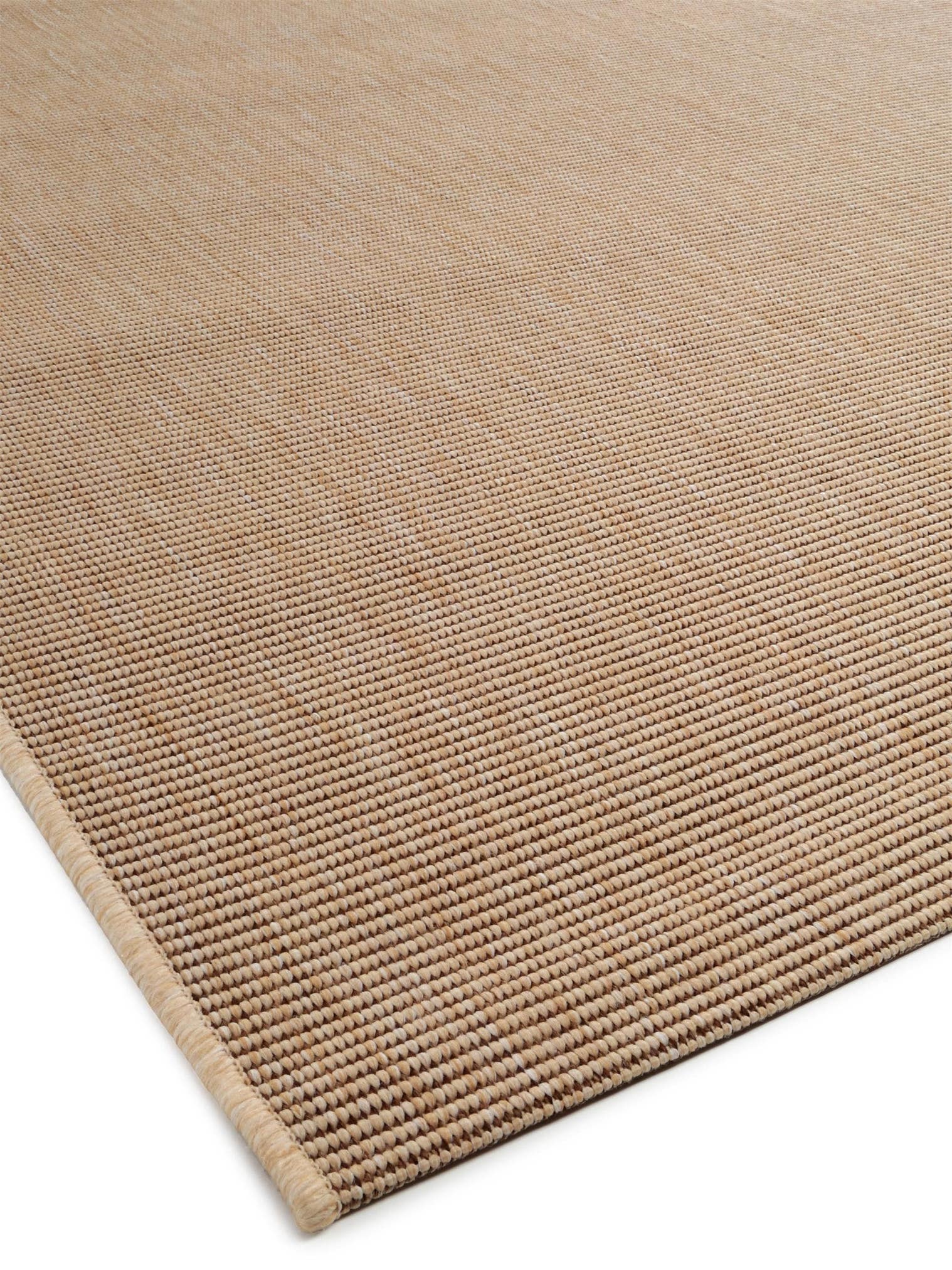 Teppich aus 100% Polypropylen in Beige mit 6 bis 10 mm hohem Flor von benuta Nest
