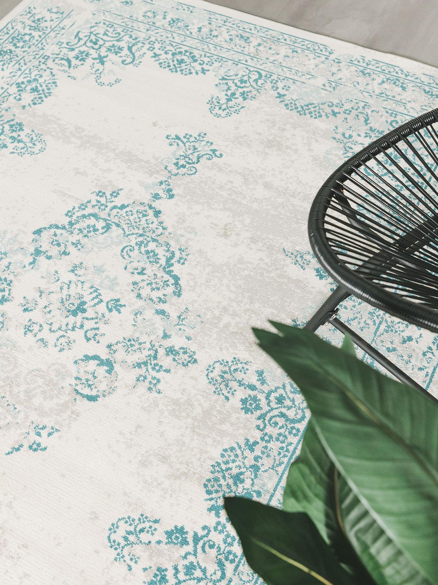 Rug made of 100% Polypropylene in Beige with a 1- 5 mm high pile by benuta Nest