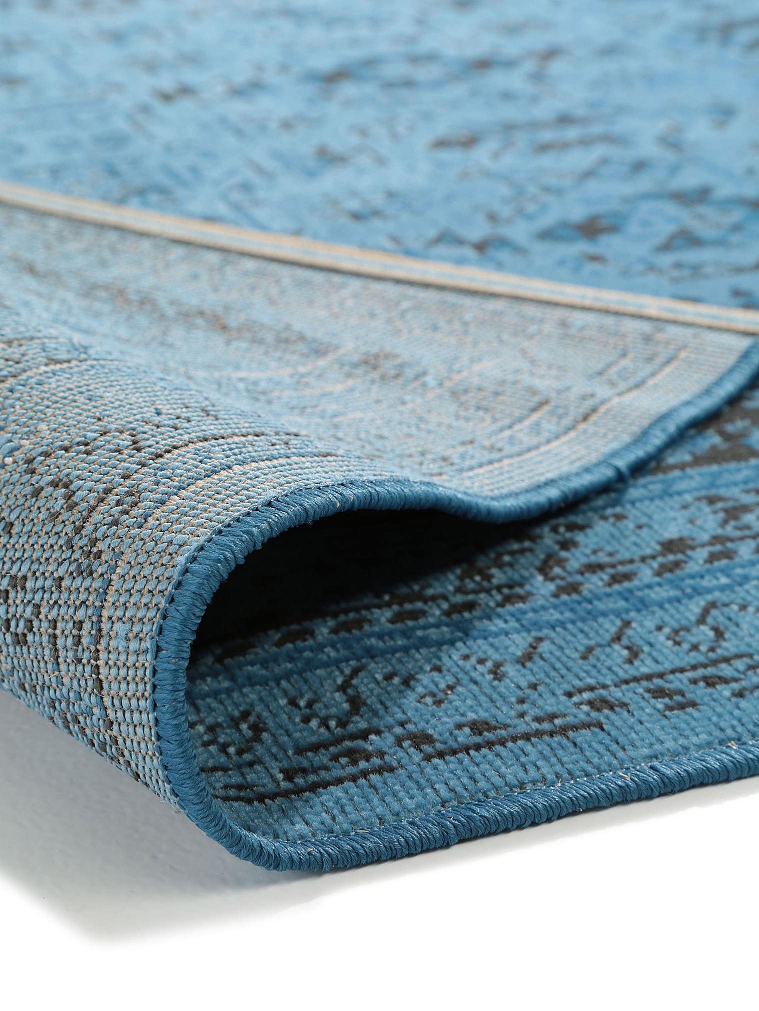 Teppich aus 100% Polypropylen in Blau mit bis 5 mm hohem Flor von benuta Nest