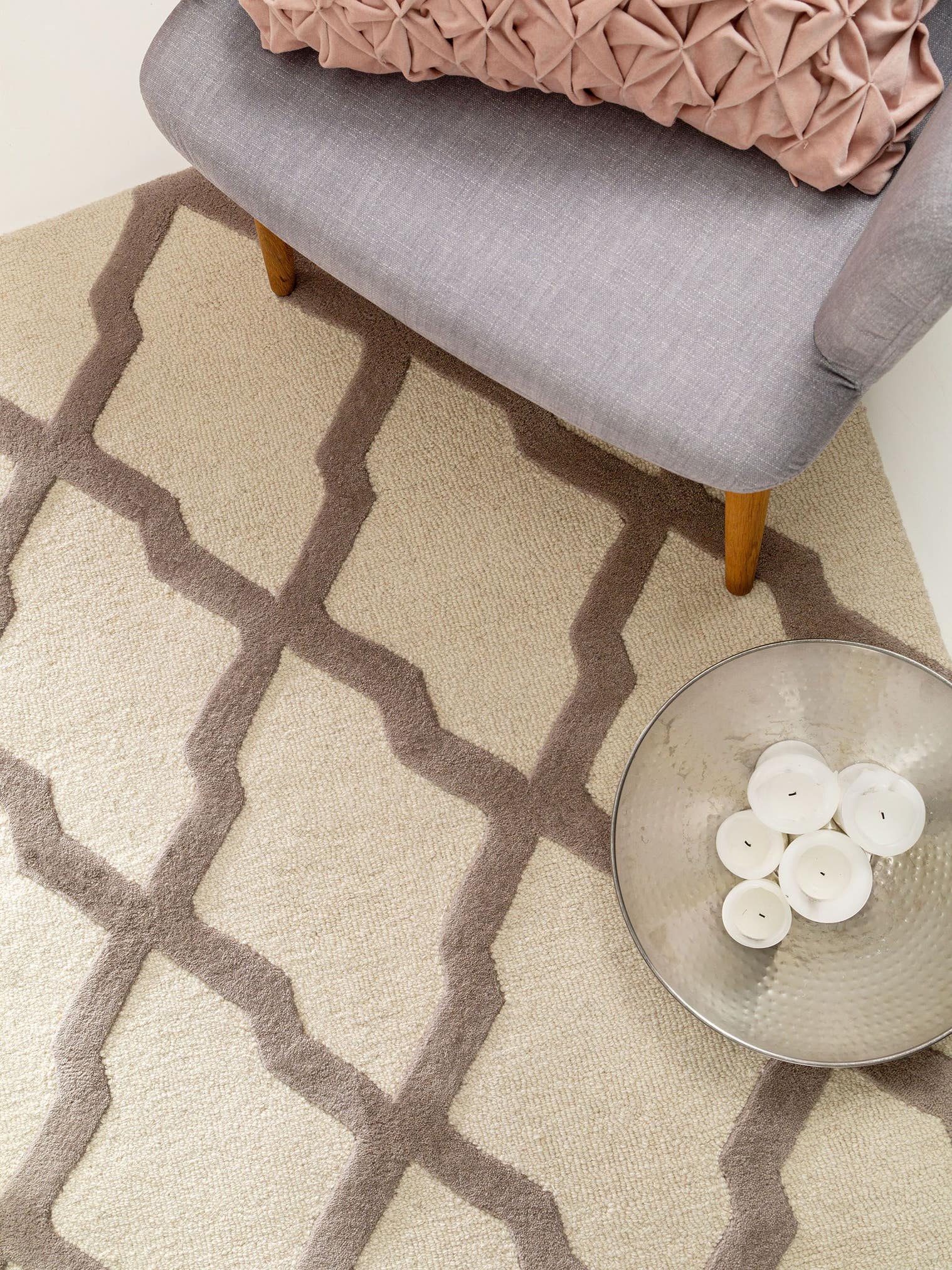 Tæppe af 100% Uld i Beige med 11 - 20 mm høj luv fra benuta Pure