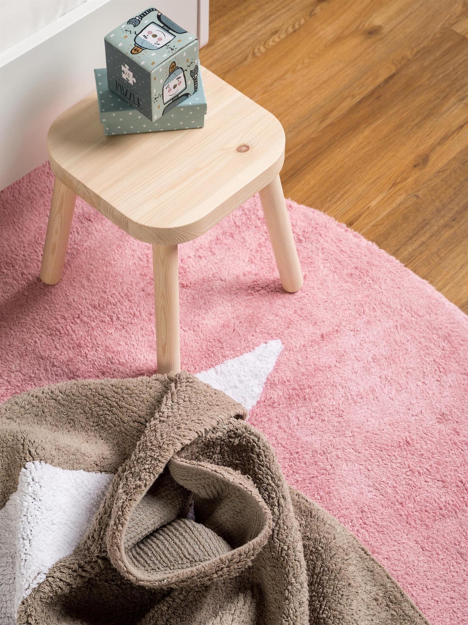 Teppich aus 100% Baumwolle in Rosa mit 11 bis 20 mm hohem Flor von Lytte