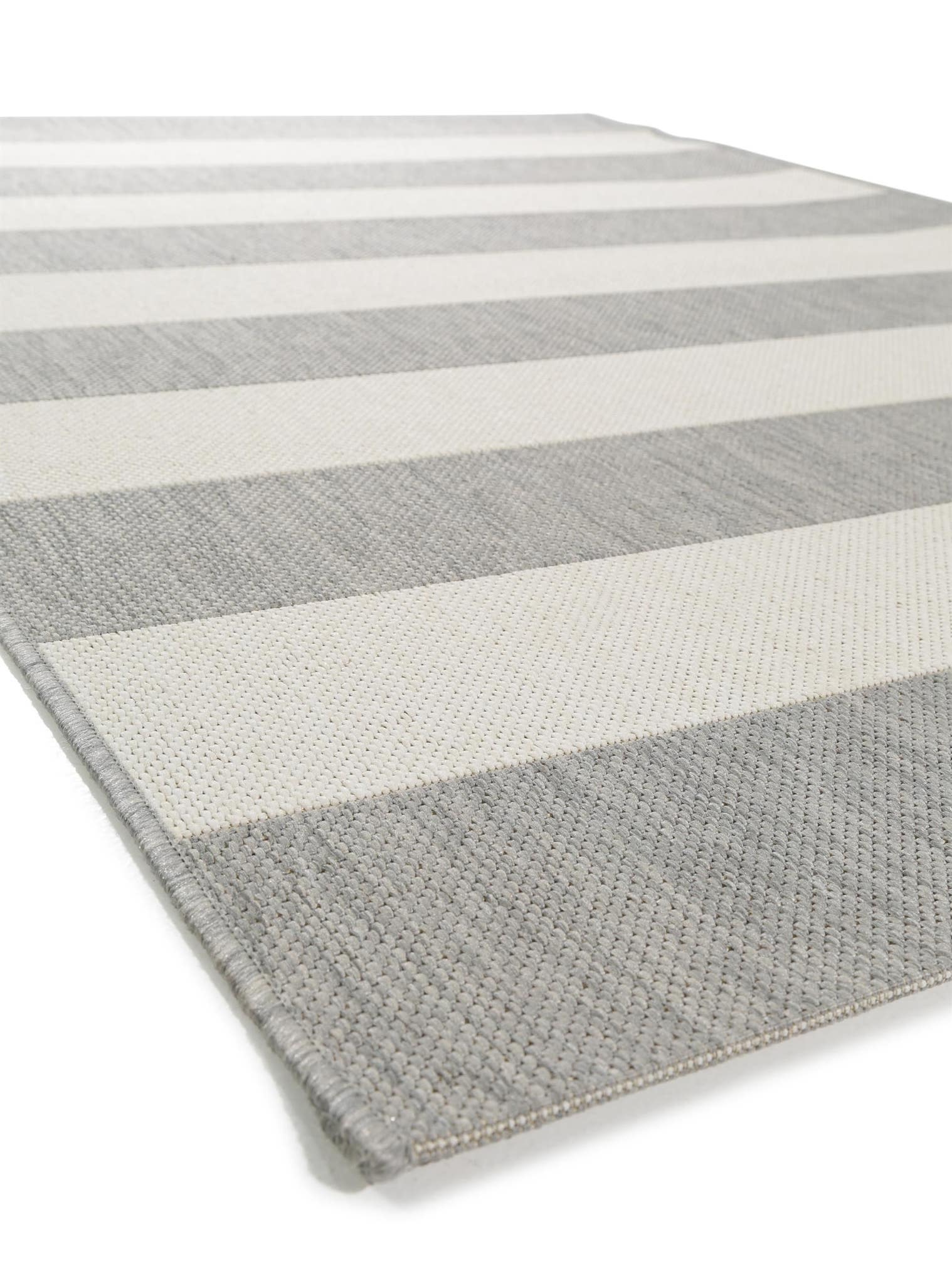 Alfombra de 100% Polipropileno en Gris con un pelo de {{Placeholder_Pile Height}} de altura de benuta Nest