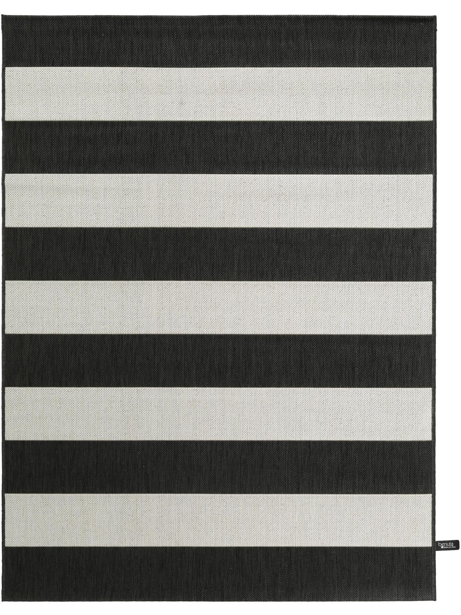 Teppich aus 100% Polypropylen in Schwarz mit 6 bis 10 mm hohem Flor von benuta Nest