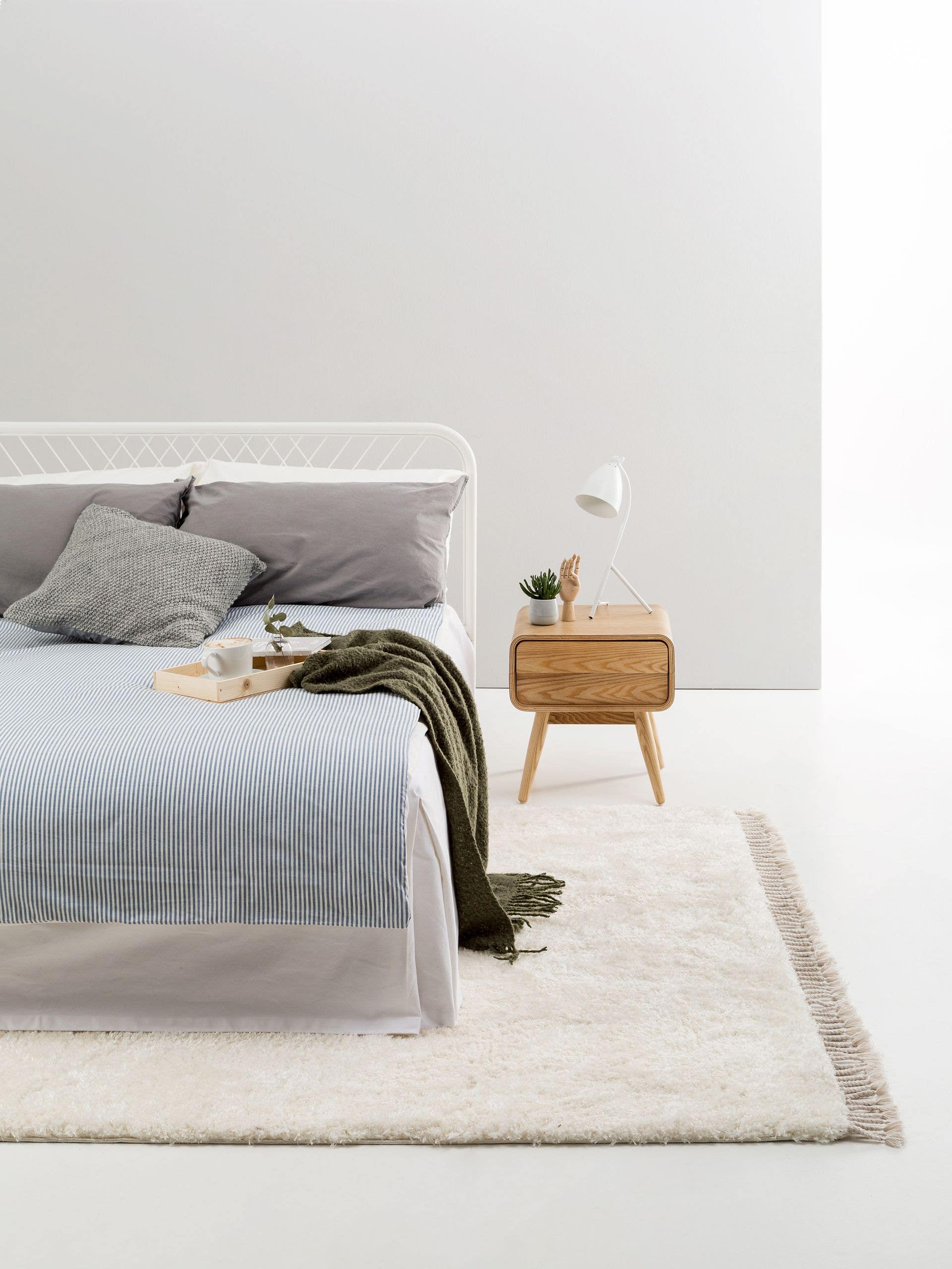 Rug made of 100% Polyester in Beige with a 41 - 50 mm high pile by benuta Pop