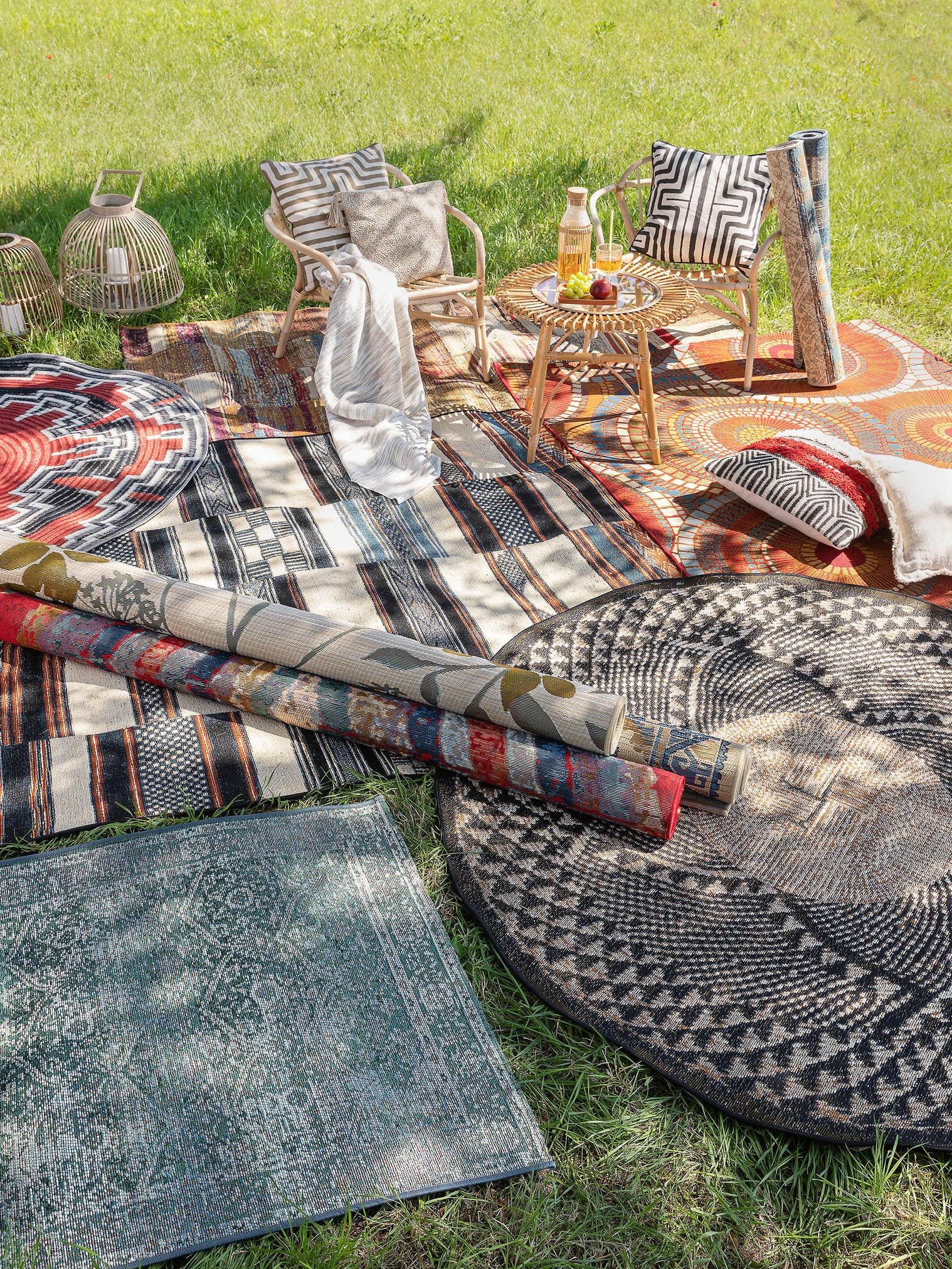 Tapis en 76% Polypropylène, 23% Polyester, 1% Latex en Orange avec une pile de 1- 5 mm de hauteur de benuta Nest