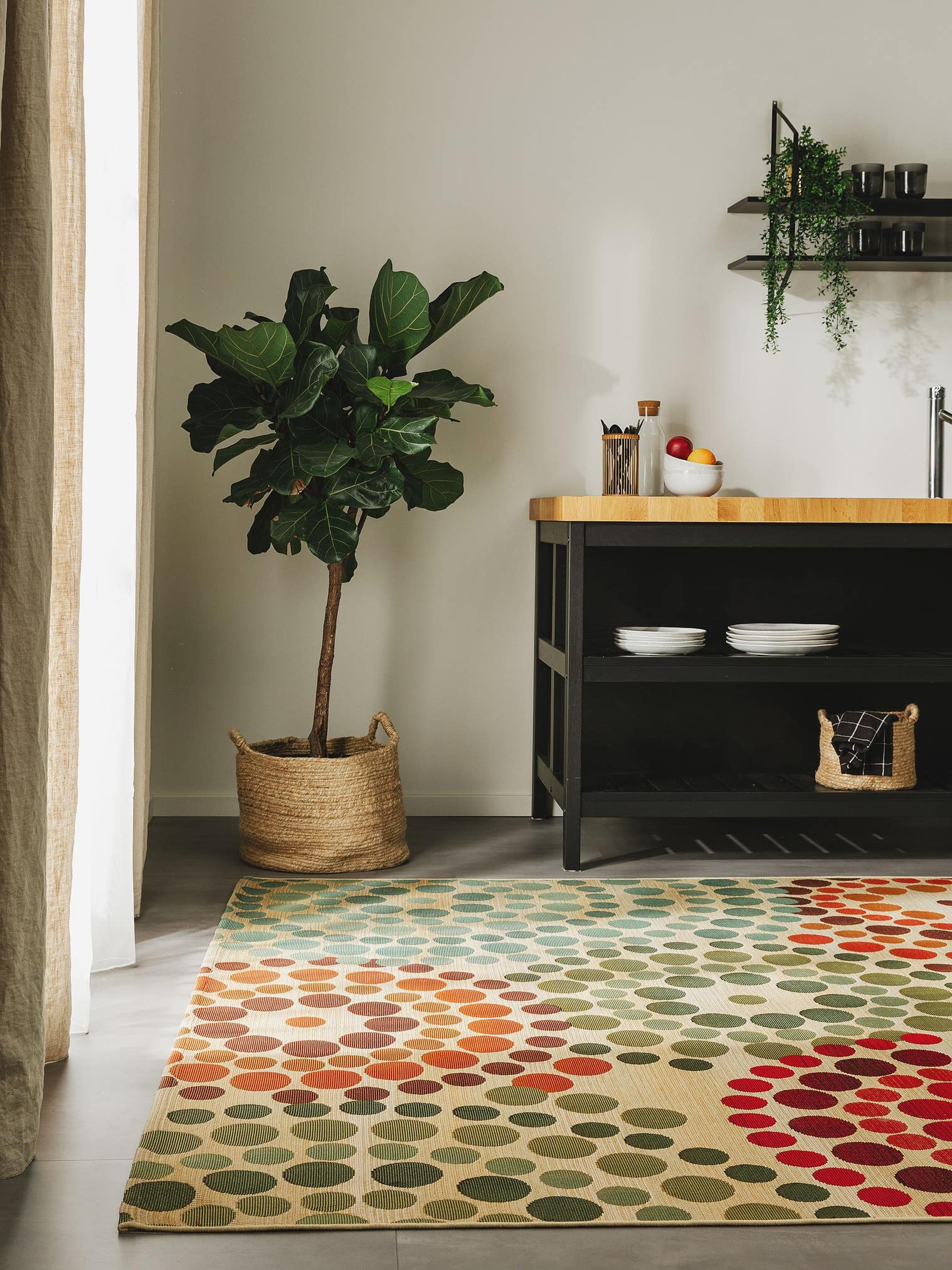Rug made of 76% Polypropylene, 23% Polyester, 1% Latex in Beige with a 1- 5 mm high pile by benuta Nest