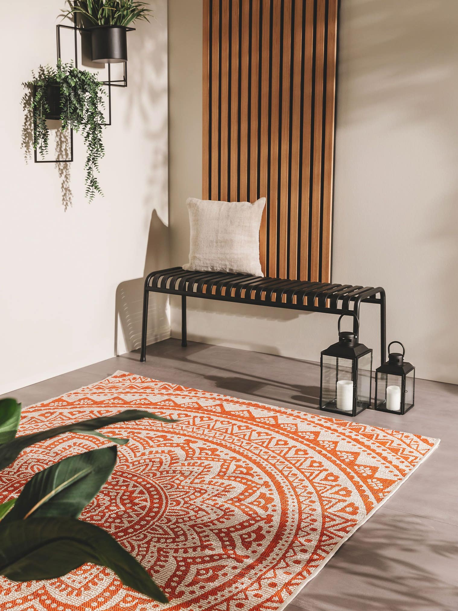 Teppich aus 100% Polypropylen in Orange mit bis 5 mm hohem Flor von benuta Nest