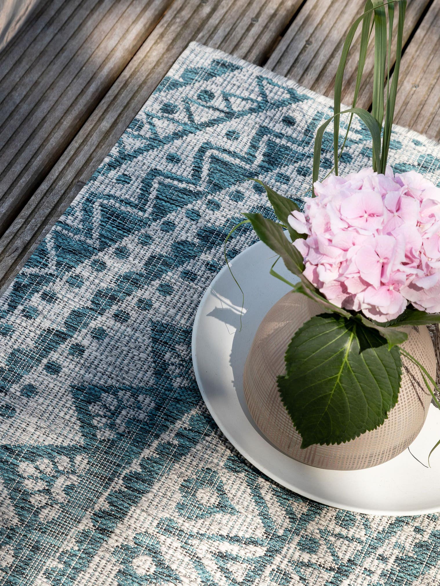 Tapis en 100% Polypropylène en Beige avec une pile de 1- 5 mm de hauteur de benuta Nest