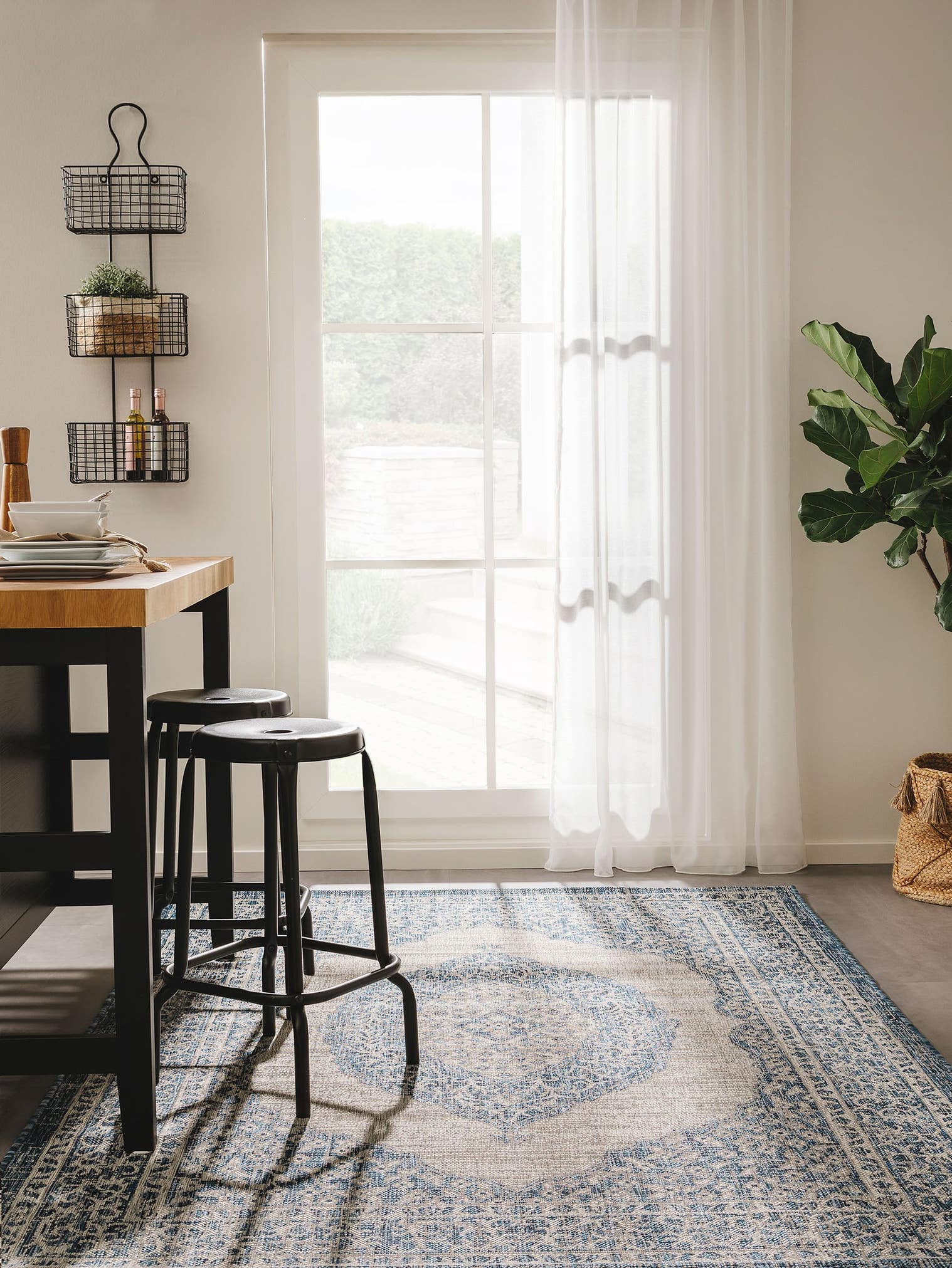 Tapis en 100% Polypropylène en Bleu avec une pile de 1- 5 mm de hauteur de benuta Nest