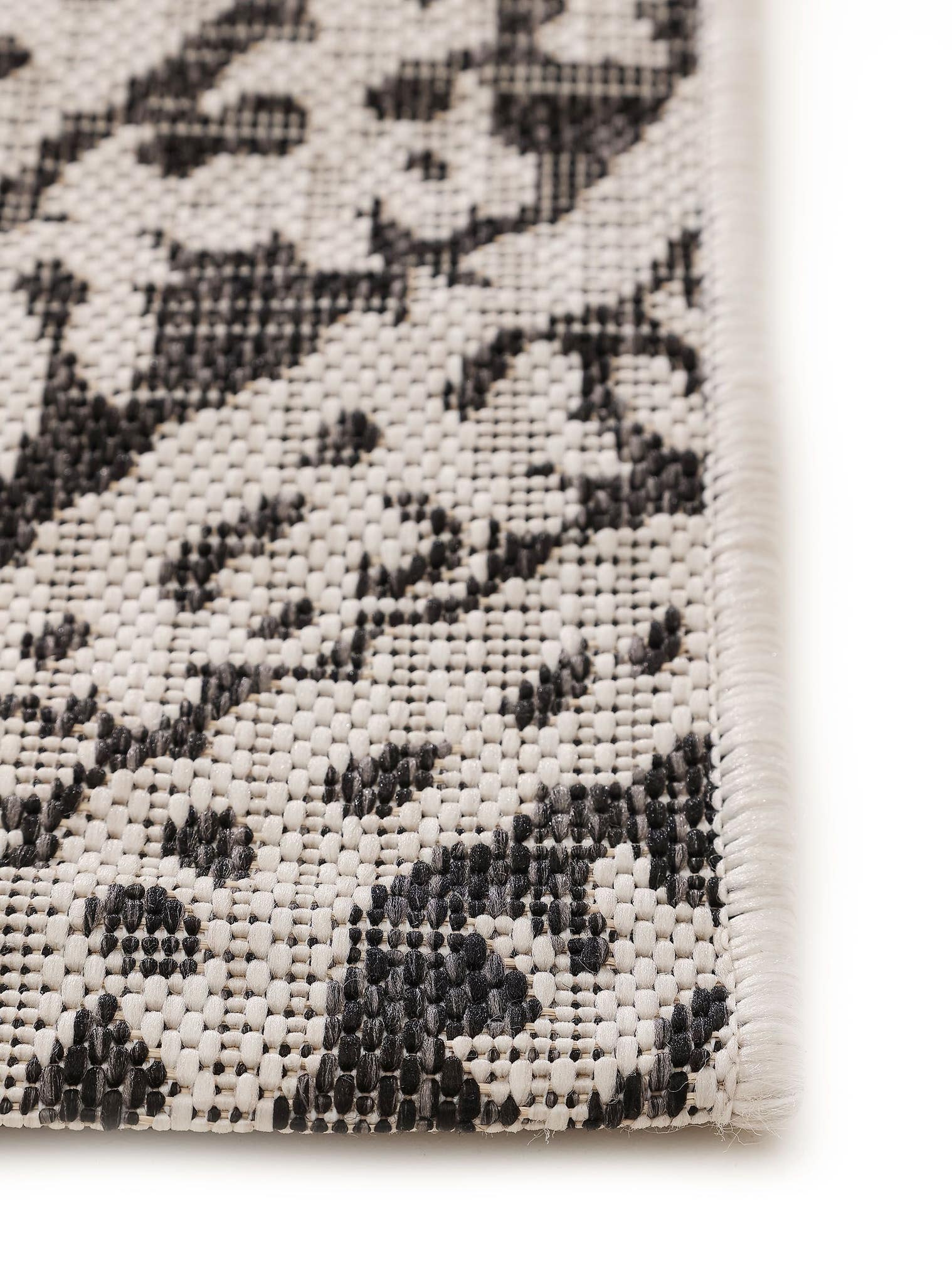Tappeto di 100% Polipropilene in Bianco & Nero con pelo alto 1- 5 mm da benuta Nest