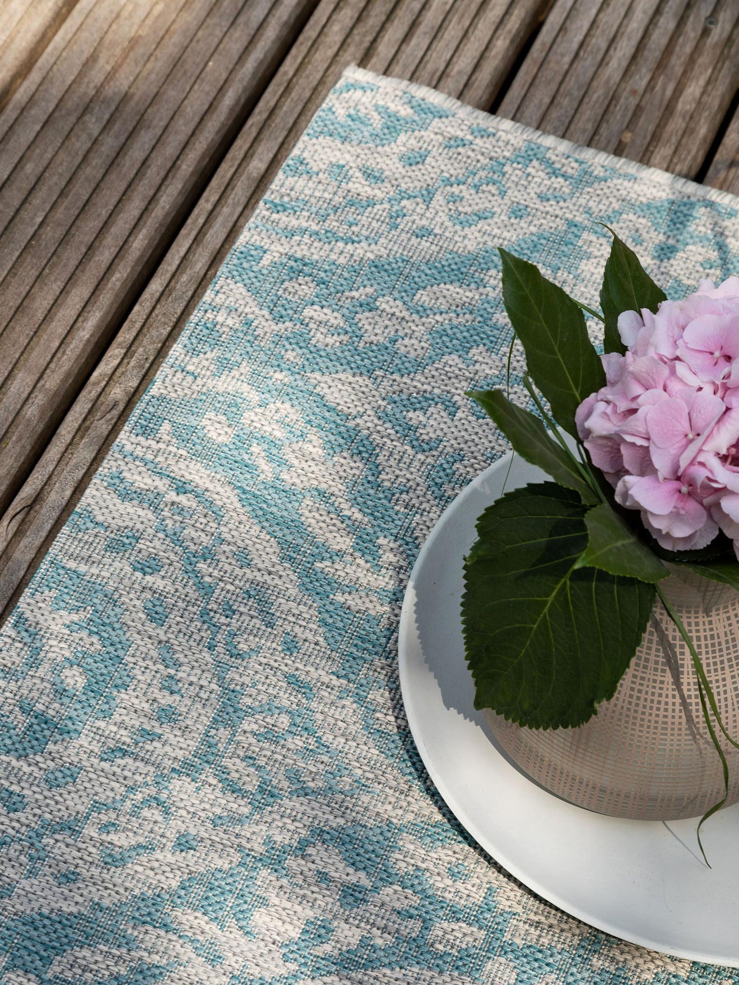 Teppich aus 100% Polypropylen in Beige mit bis 5 mm hohem Flor von benuta Nest