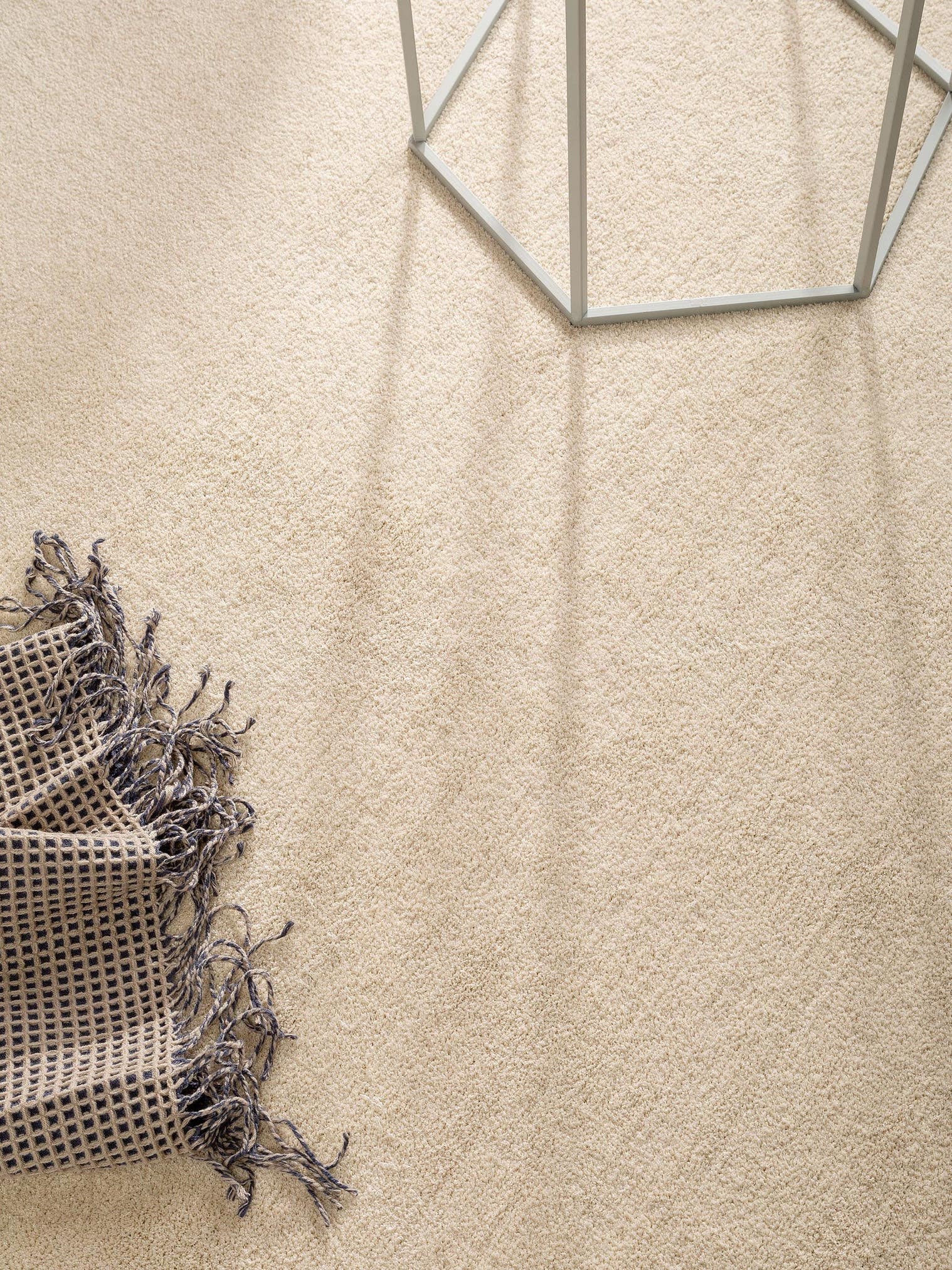 Tæppe af 100% Polyester (microfiber) i Beige med 11 - 20 mm høj luv fra benuta Nest
