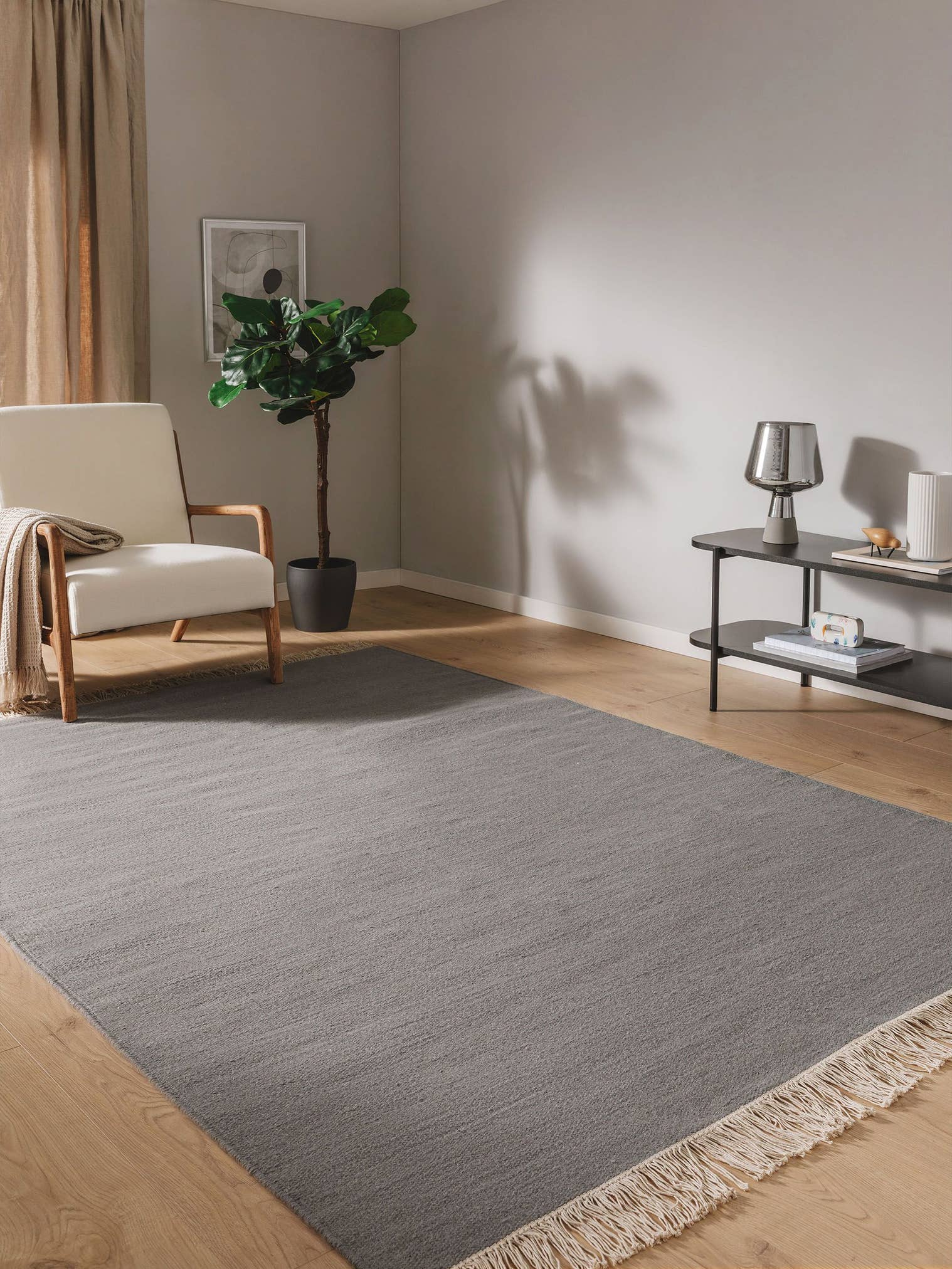 Rug made of 80% wool, 20% cotton in Grey with a 1- 5 mm high pile by benuta Pop