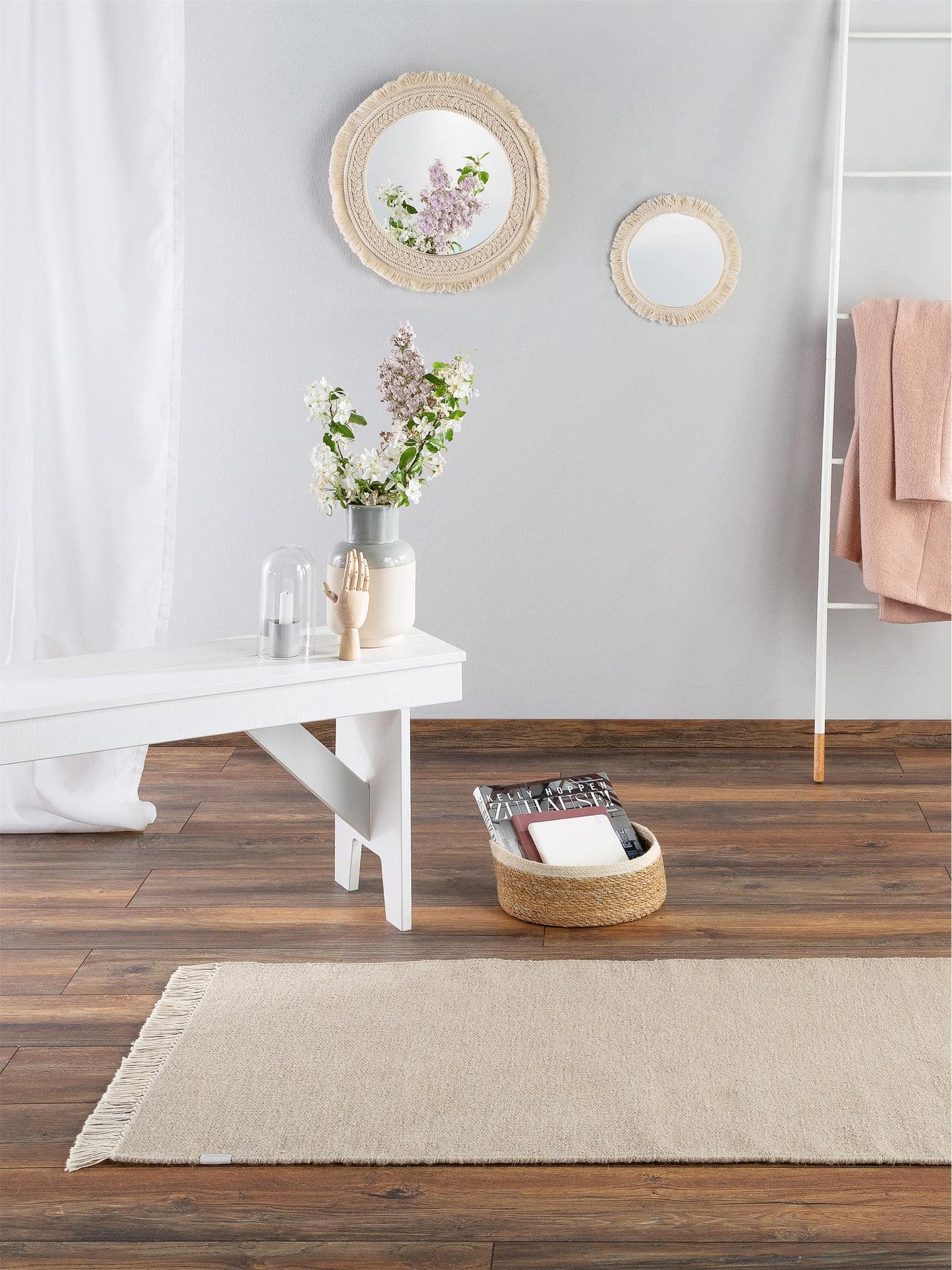 Teppich aus 80% Wolle, 20% Baumwolle in Beige mit bis 5 mm hohem Flor von benuta