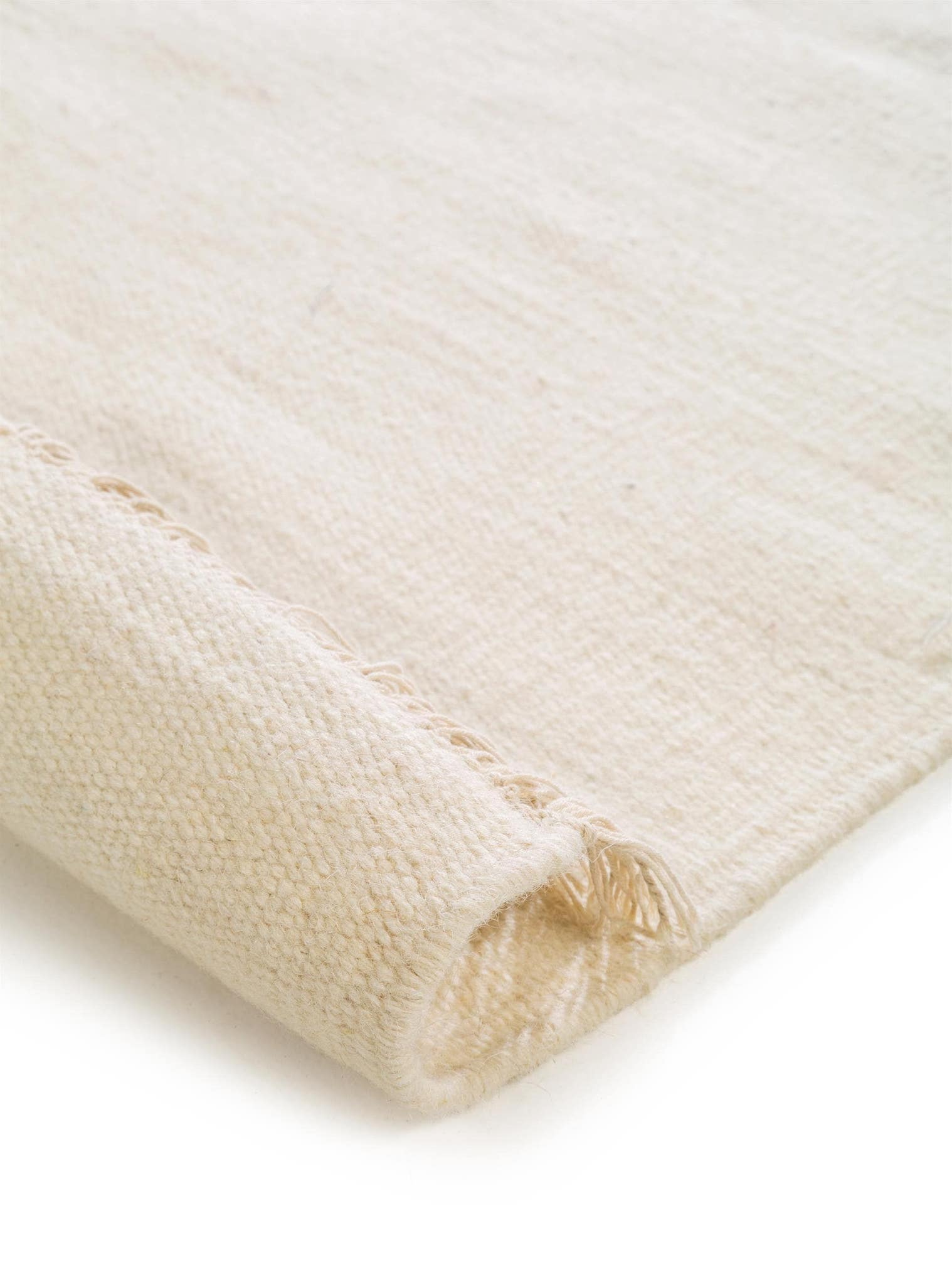 Teppich aus 80% Wolle, 20% Baumwolle in Beige mit bis 5 mm hohem Flor von benuta