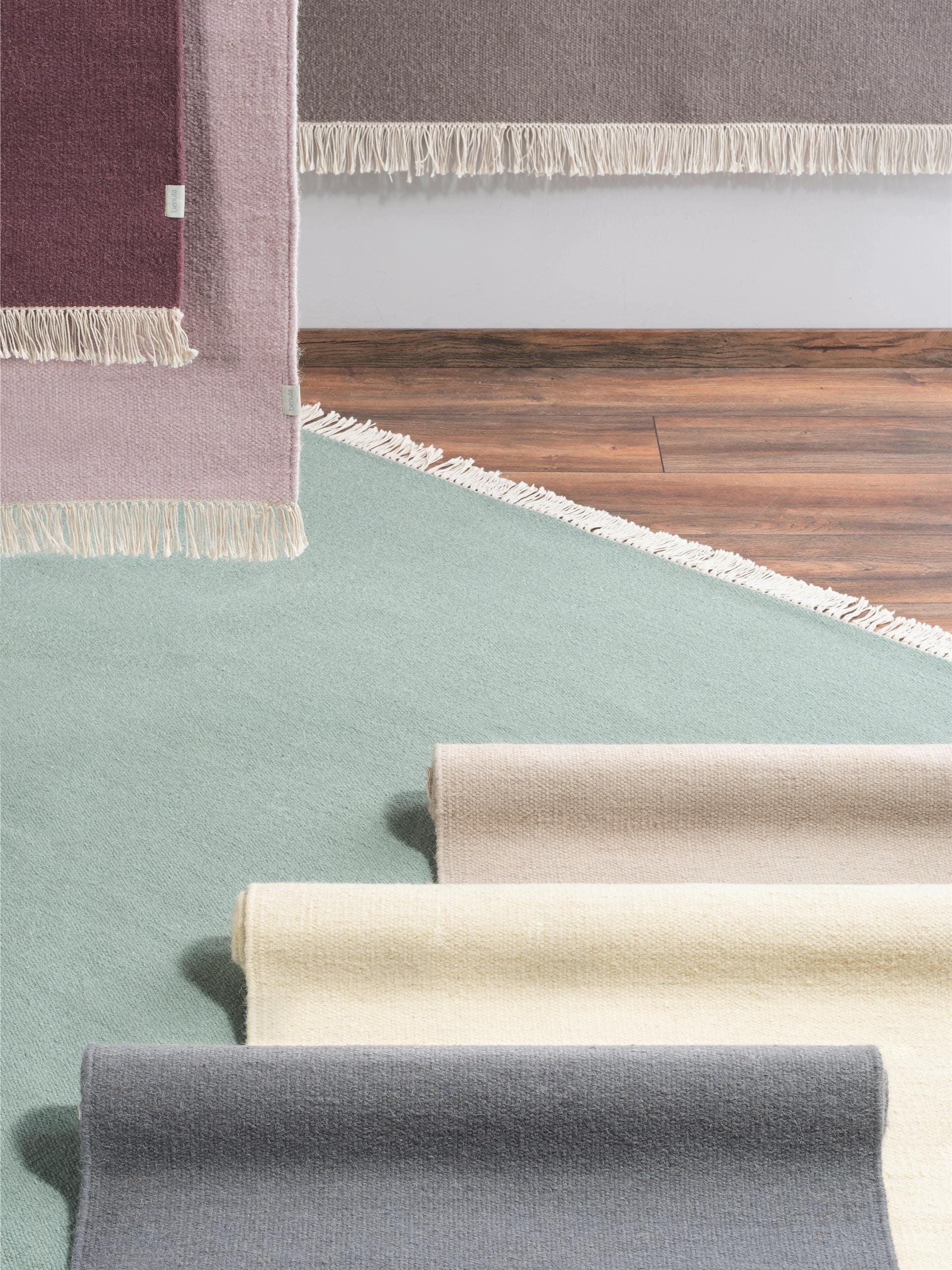 Tappeto di 80% lana, 20% cotone in Beige con pelo alto 1- 5 mm da benuta