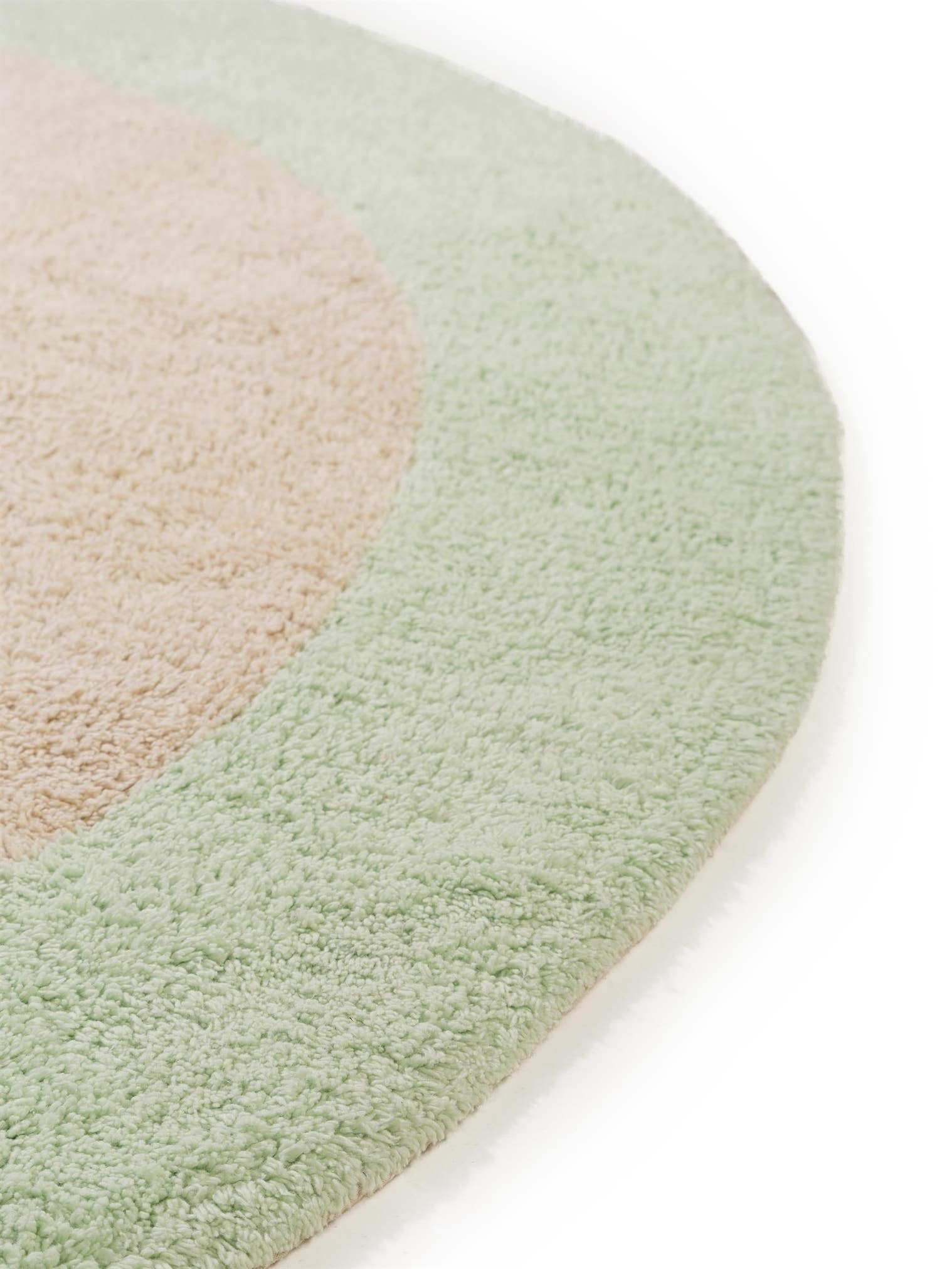 Teppich aus 100% Baumwolle in Grün mit 11 bis 20 mm hohem Flor von Lytte