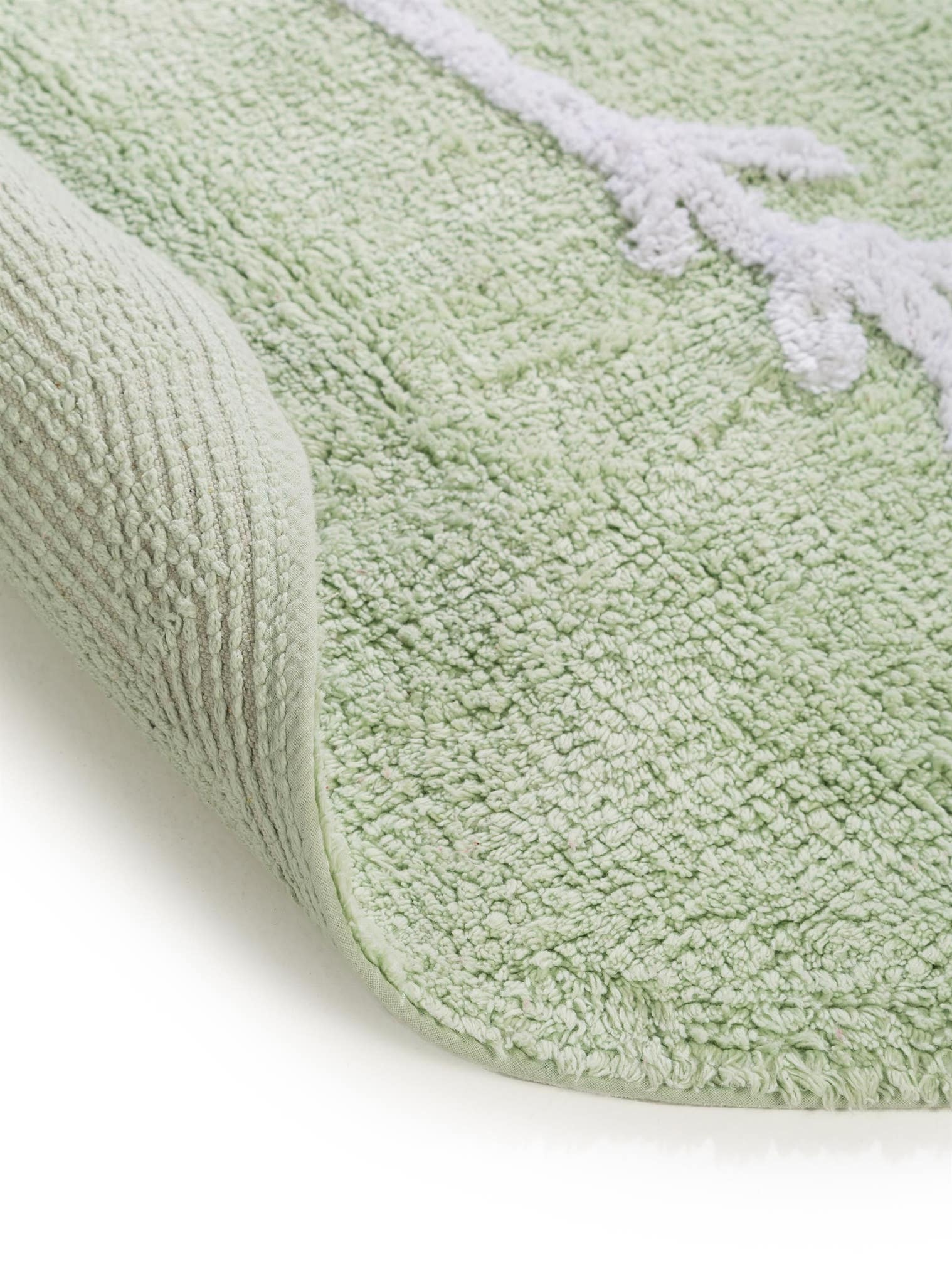 Teppich aus 100% Baumwolle in Grün mit 11 bis 20 mm hohem Flor von Lytte