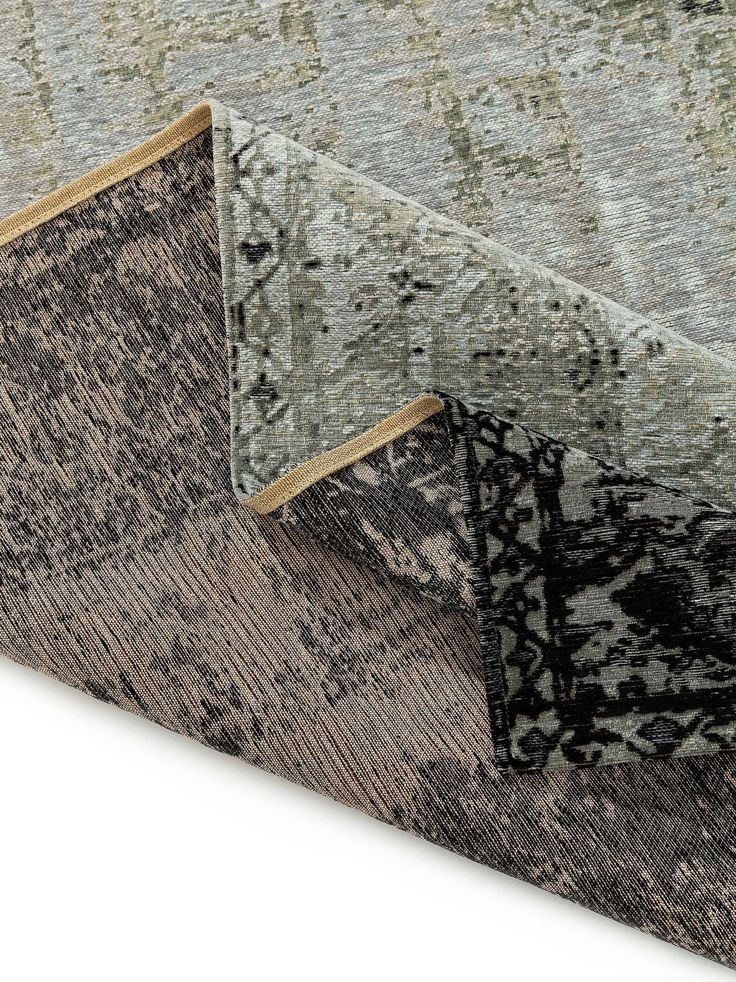 Teppich aus 55% Polyacryl, 27% Polyester, 17% Baumwolle, 1% Latex in Schwarz mit bis 5 mm hohem Flor von benuta Nest