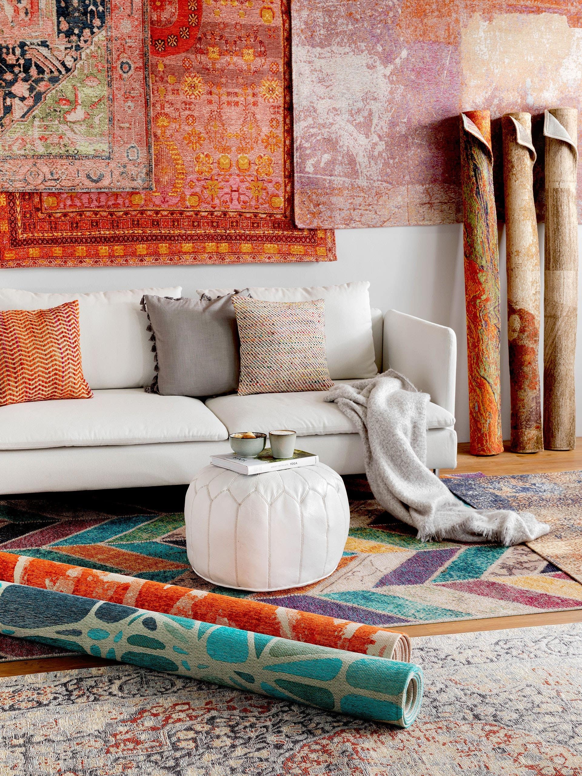 Rug made of 79% Polyester, 20% Cotton, 1% Latex in Purple with a 1- 5 mm high pile by benuta Pop