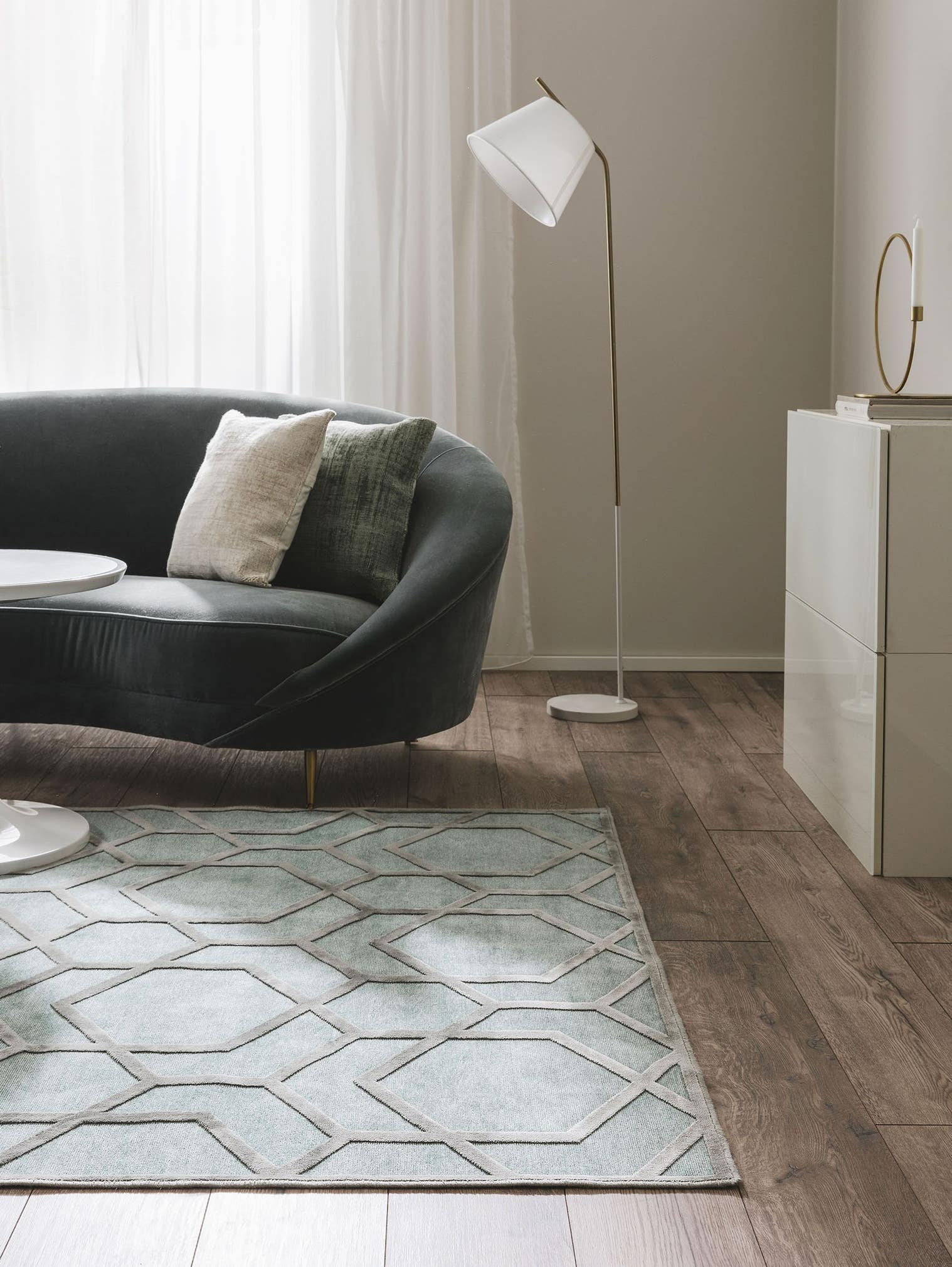 Tappeto di 100% Viscosa in Azzurro con pelo alto 1- 5 mm da benuta Pop