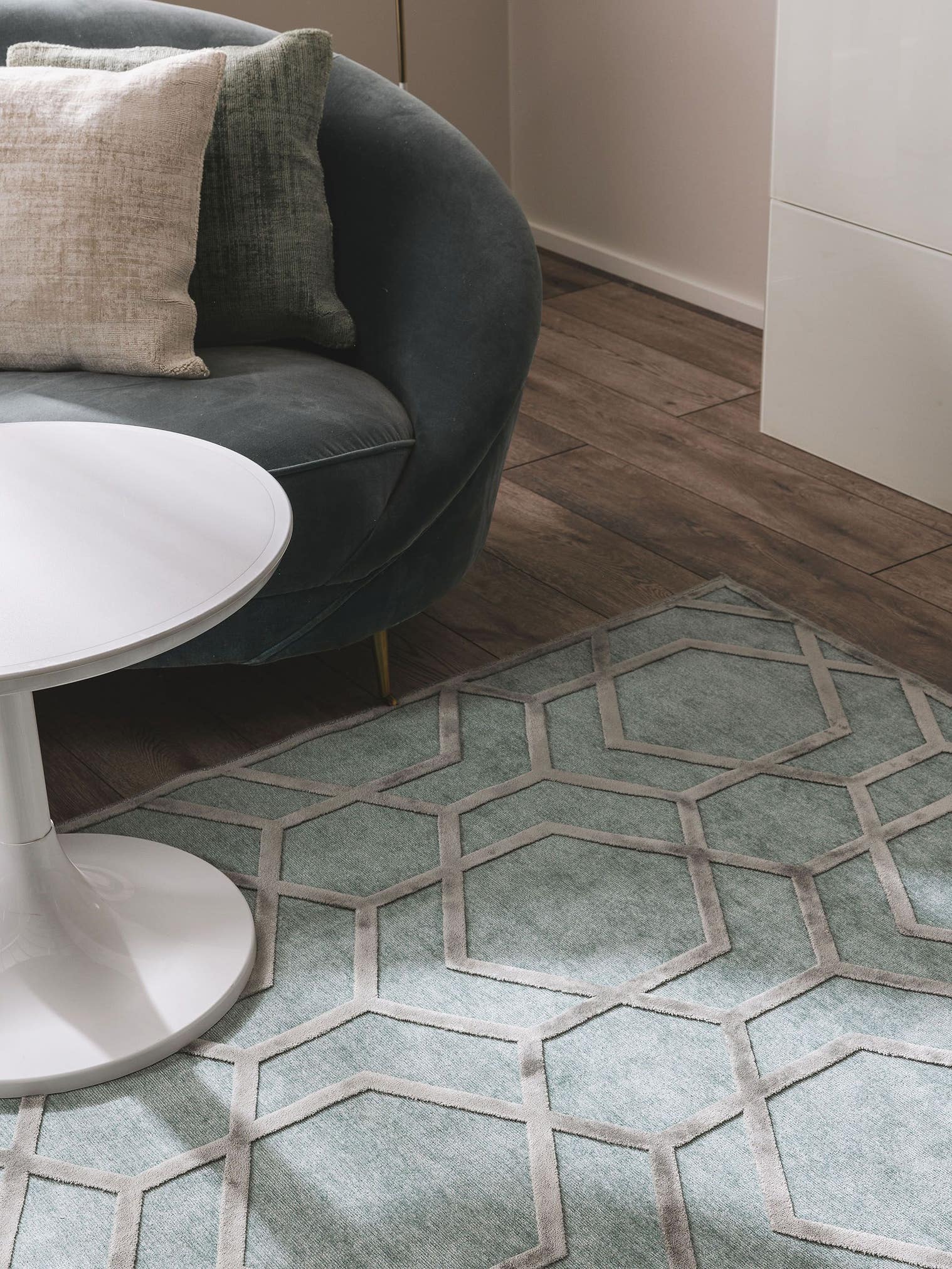 Tappeto di 100% Viscosa in Azzurro con pelo alto 1- 5 mm da benuta Pop
