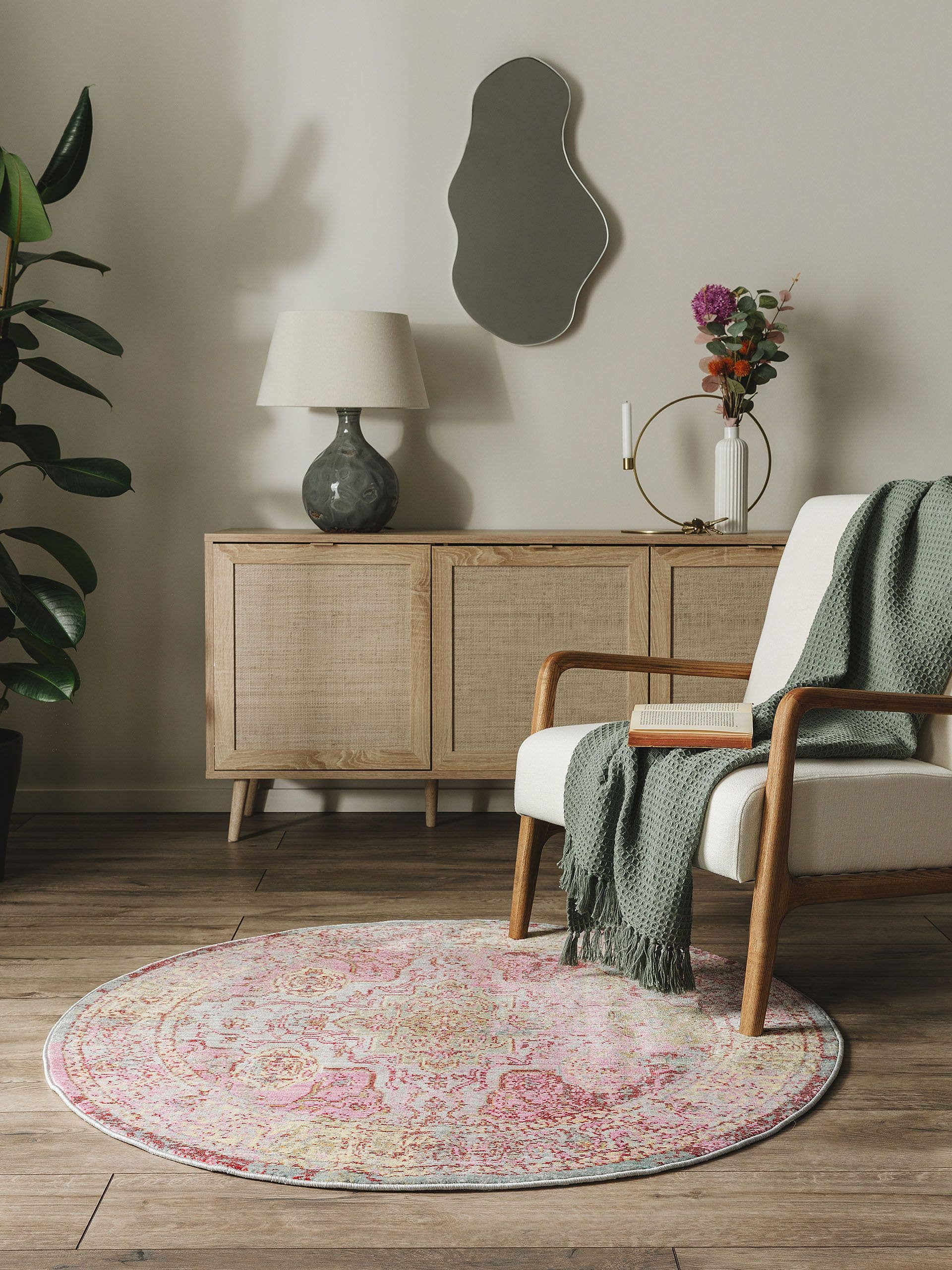 Matta av 100% Polyester i Flerfärgad med 1- 5 mm hög lugg från benuta Nest