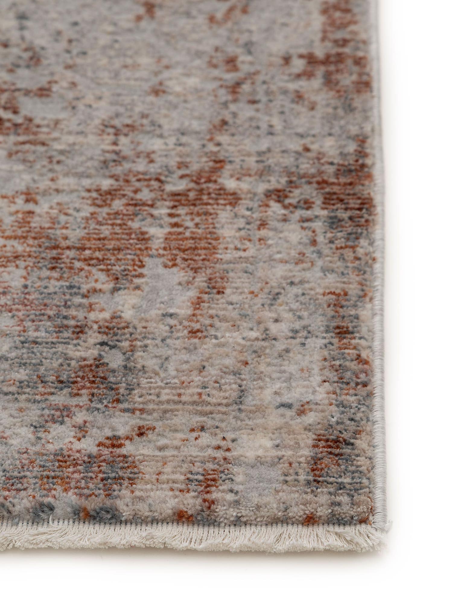 Teppich aus 100% Polyester in Beige mit 6 bis 10 mm hohem Flor von benuta Nest