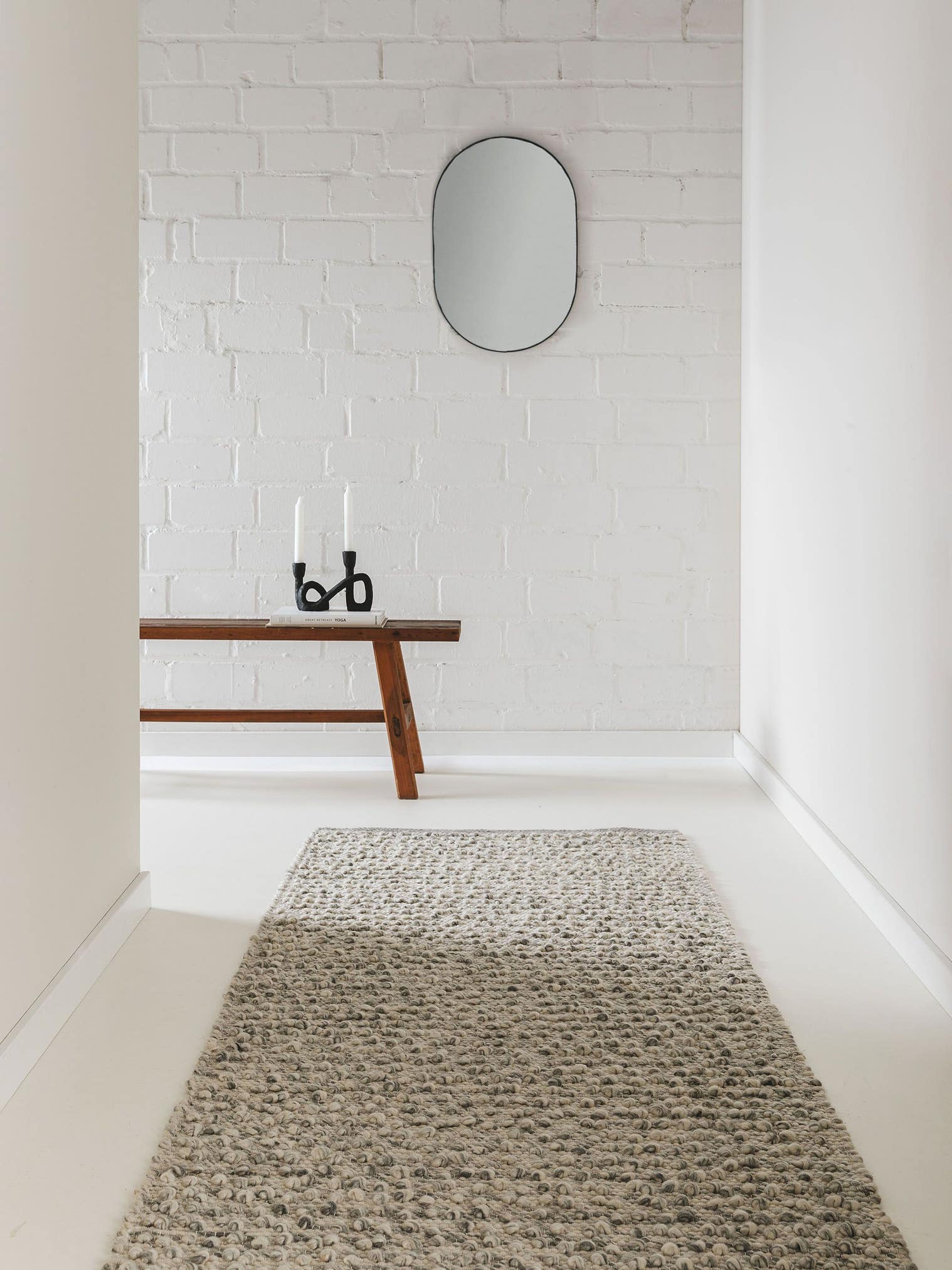 Rug made of 40% Wool, 30% Cotton, 20% Polyester, 10% Viscose in Grey with a 1- 5 mm high pile by benuta Pure