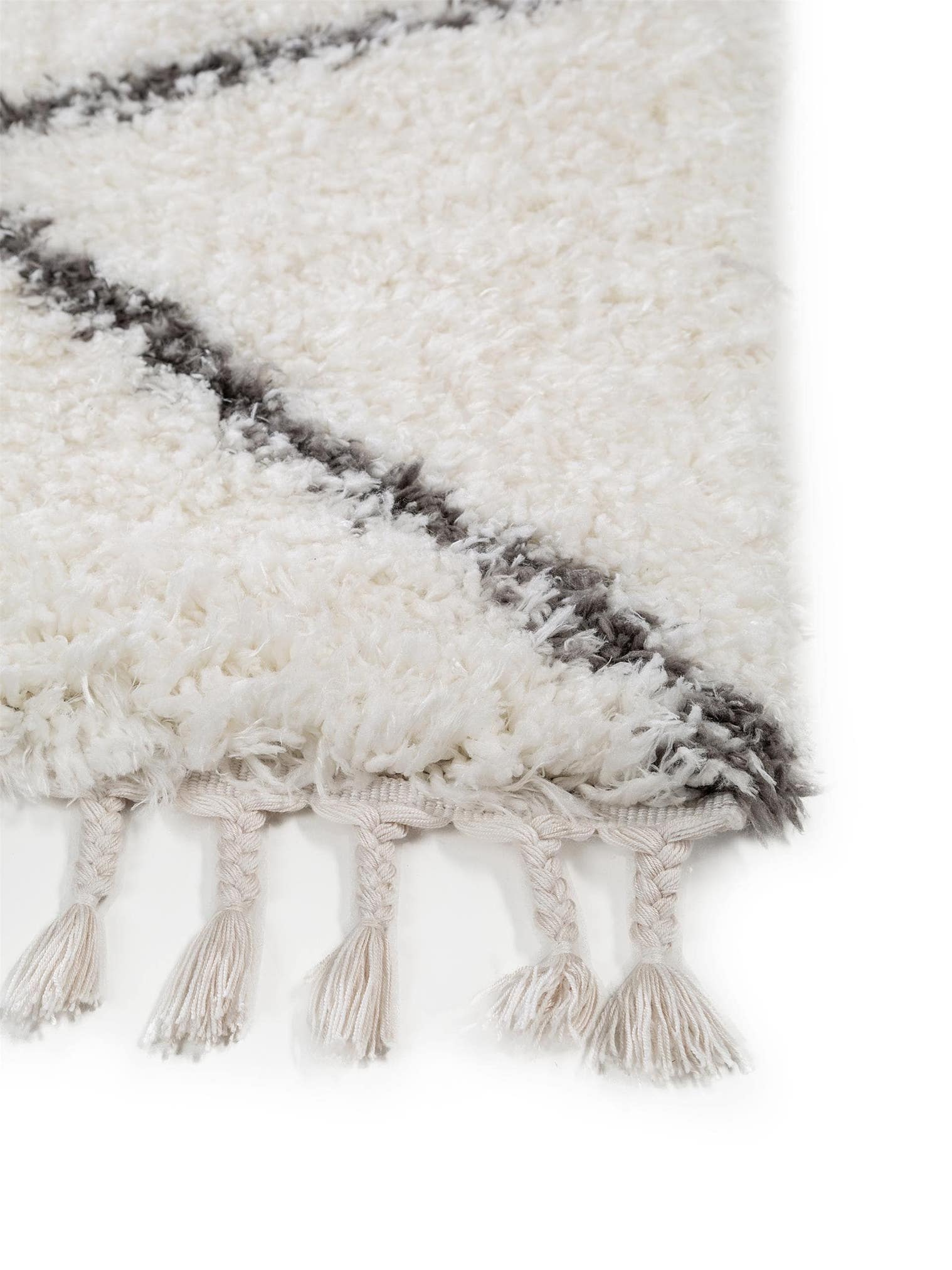 Matta av 100% Polyester i Beige med 41 - 50 mm hög lugg från benuta Pop