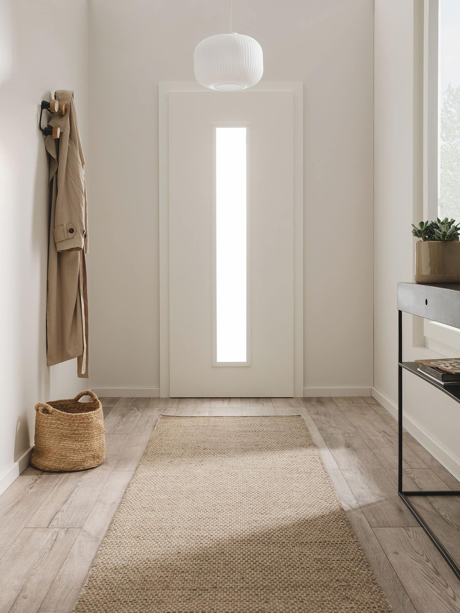 Matta av 80% Ull, 20% Bomull i Gråbrun med 1- 5 mm hög lugg från benuta Pure