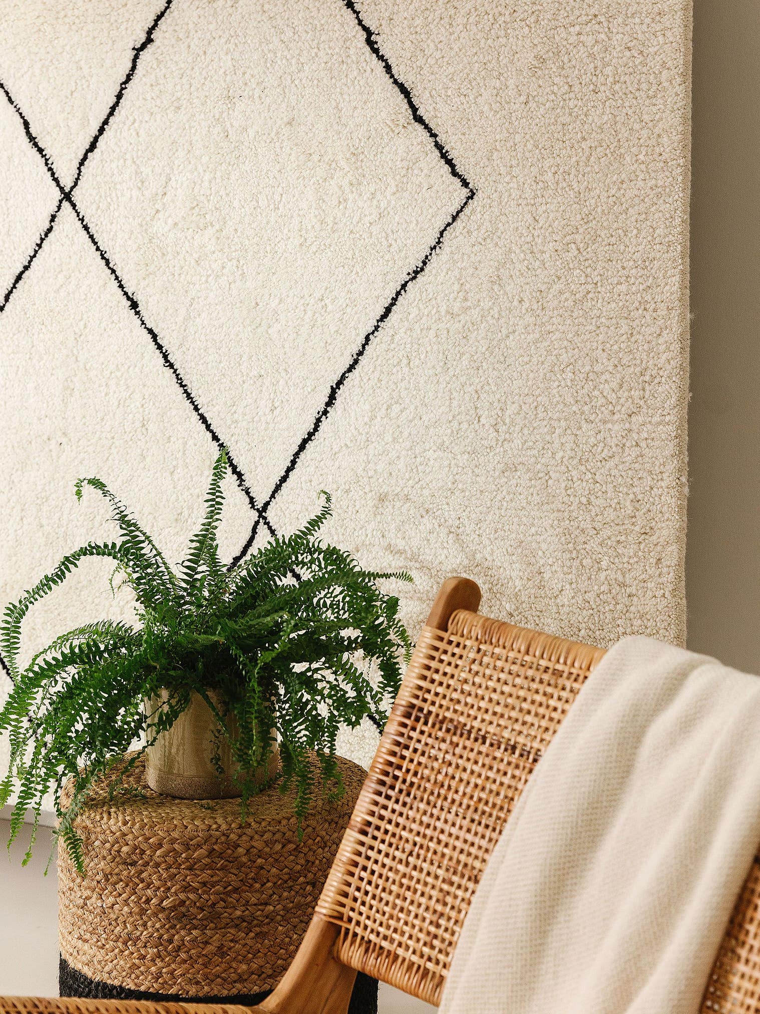 Rug made of 100% Wool in Beige with a 31 - 40 mm high pile by benuta Pure