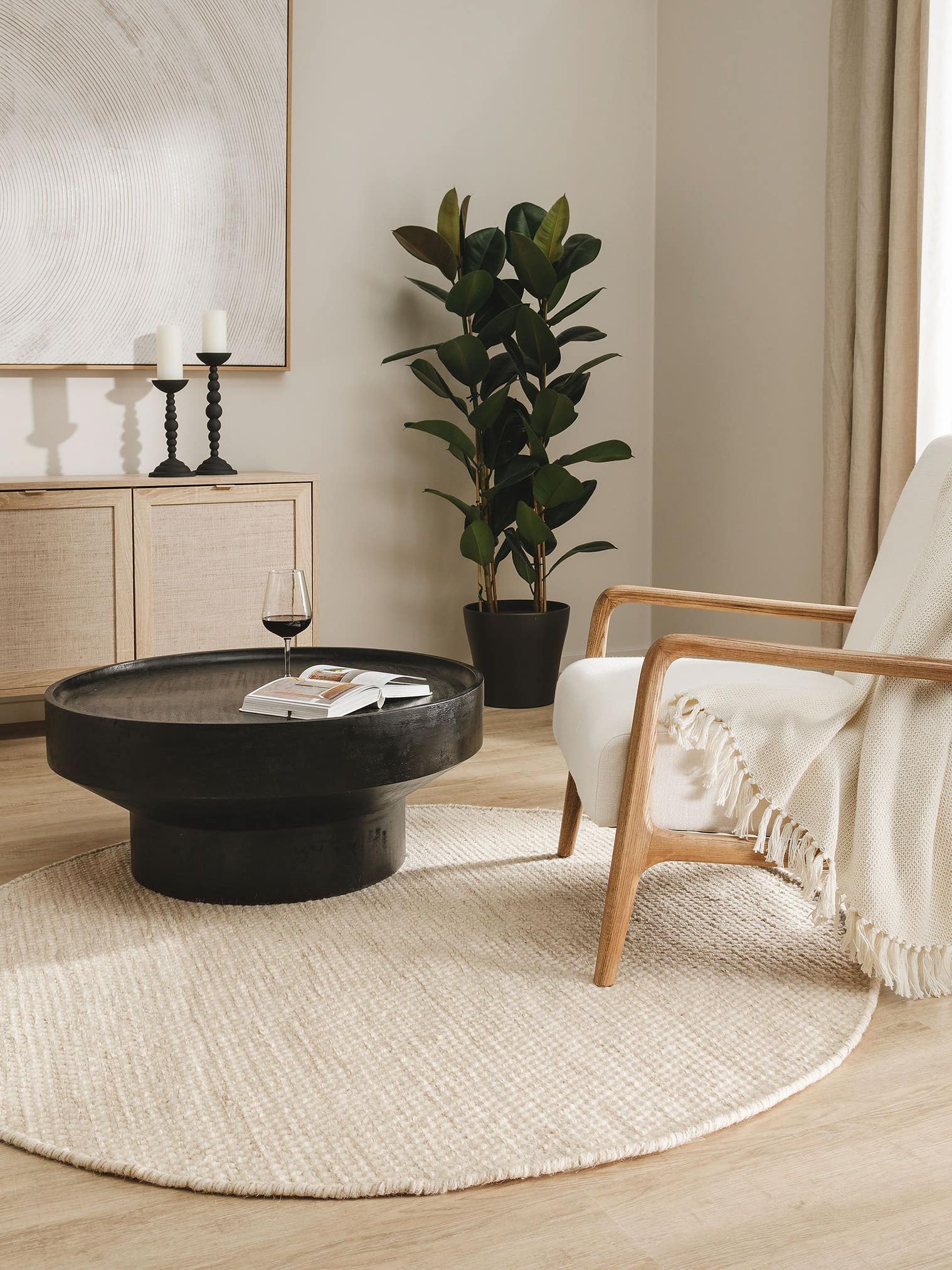 Rug made of 80% wool, 20% cotton in Beige with a 1- 5 mm high pile by benuta Pure