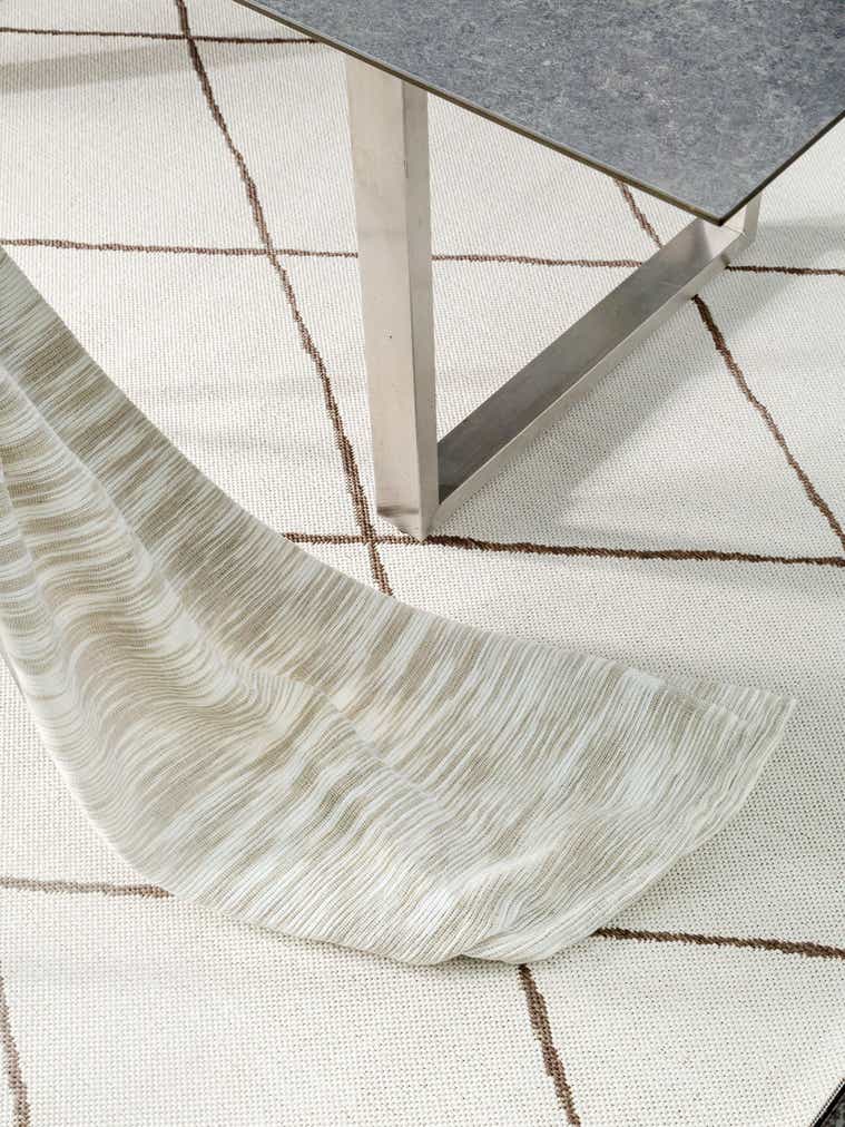 Rug made of 100% Polypropylene in Beige with a 6 - 10 mm high pile by benuta Nest