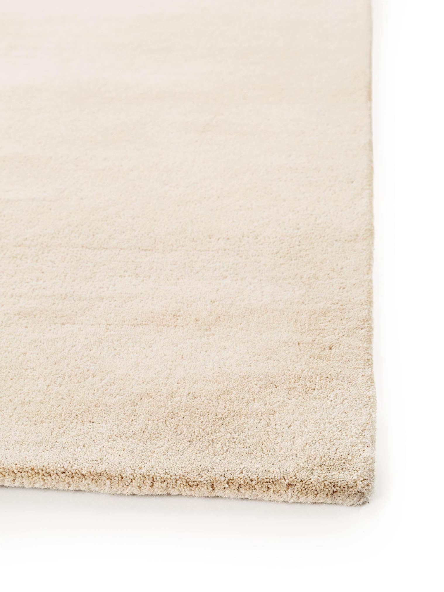 Tæppe af 100% Uld i Beige med 6 - 10 mm høj luv fra benuta Nest