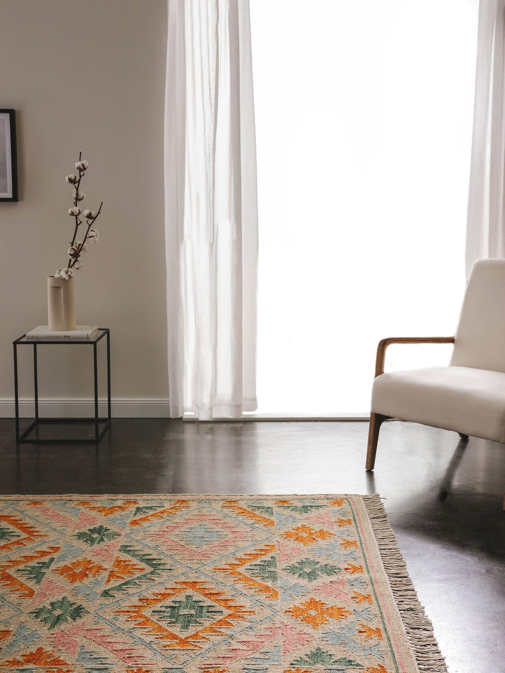 Rug made of 90% Wool, 10% Cotton in Multicoloured with a 1- 5 mm high pile by benuta Pure