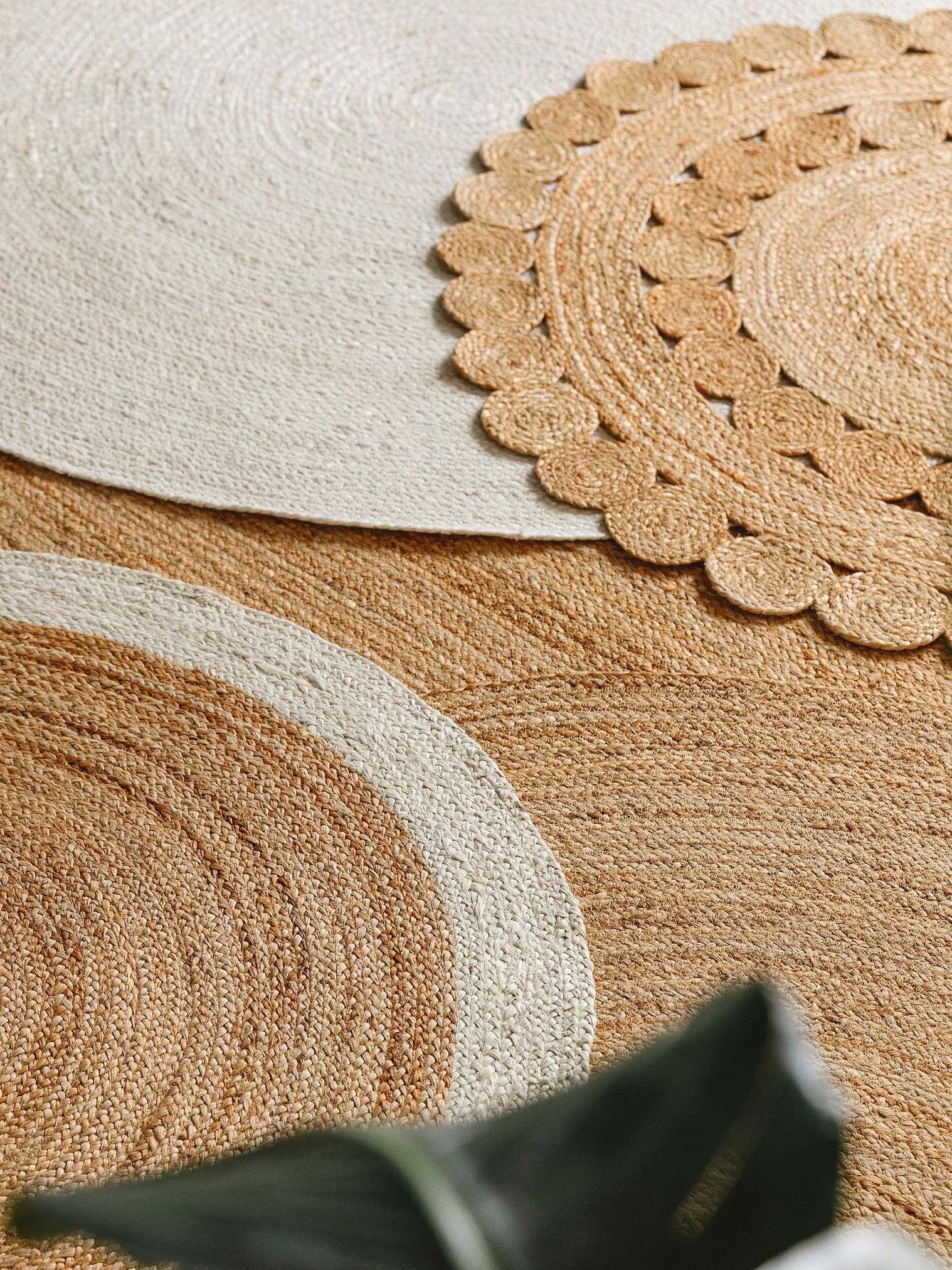 Rug made of 100% Jute in Brown with a 1- 5 mm high pile by benuta Pure