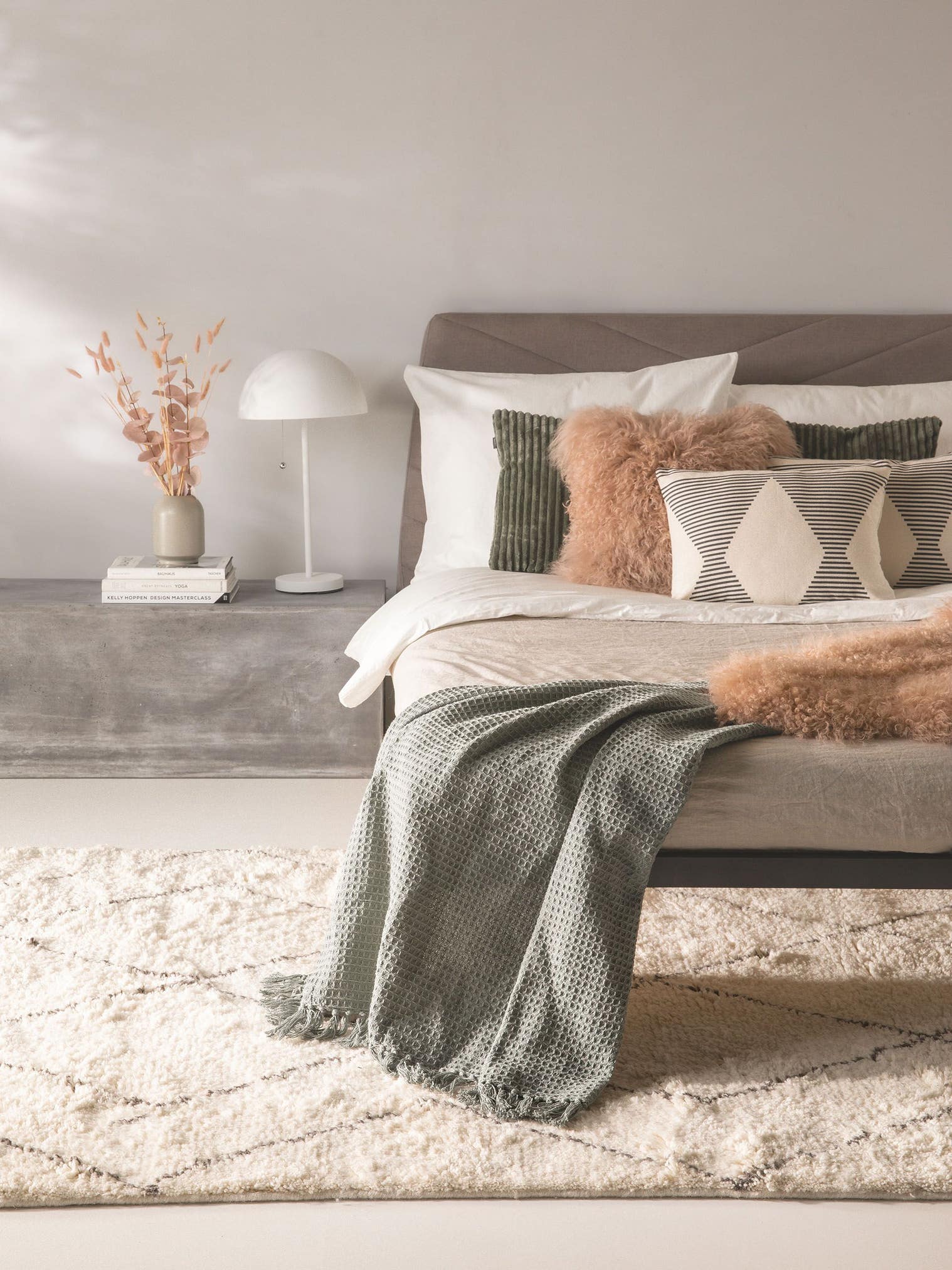 Alfombra de 100% Lana en Beige con un pelo de {{Placeholder_Pile Height}} de altura de benuta Finest
