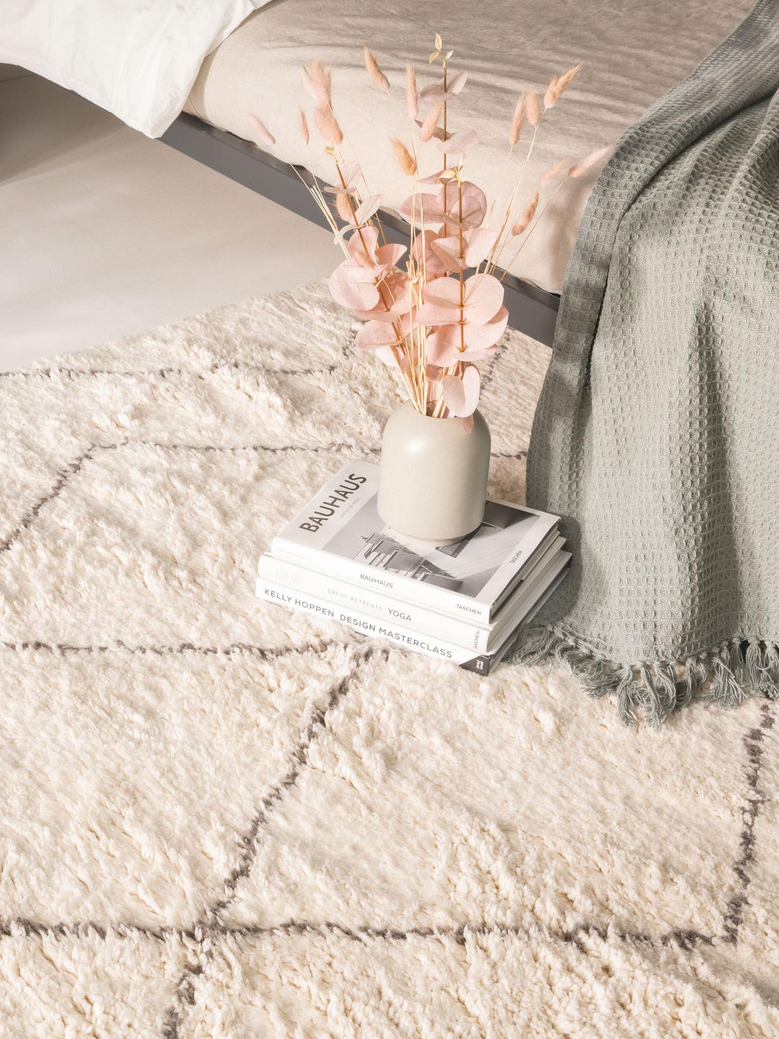 Alfombra de 100% Lana en Beige con un pelo de {{Placeholder_Pile Height}} de altura de benuta Finest