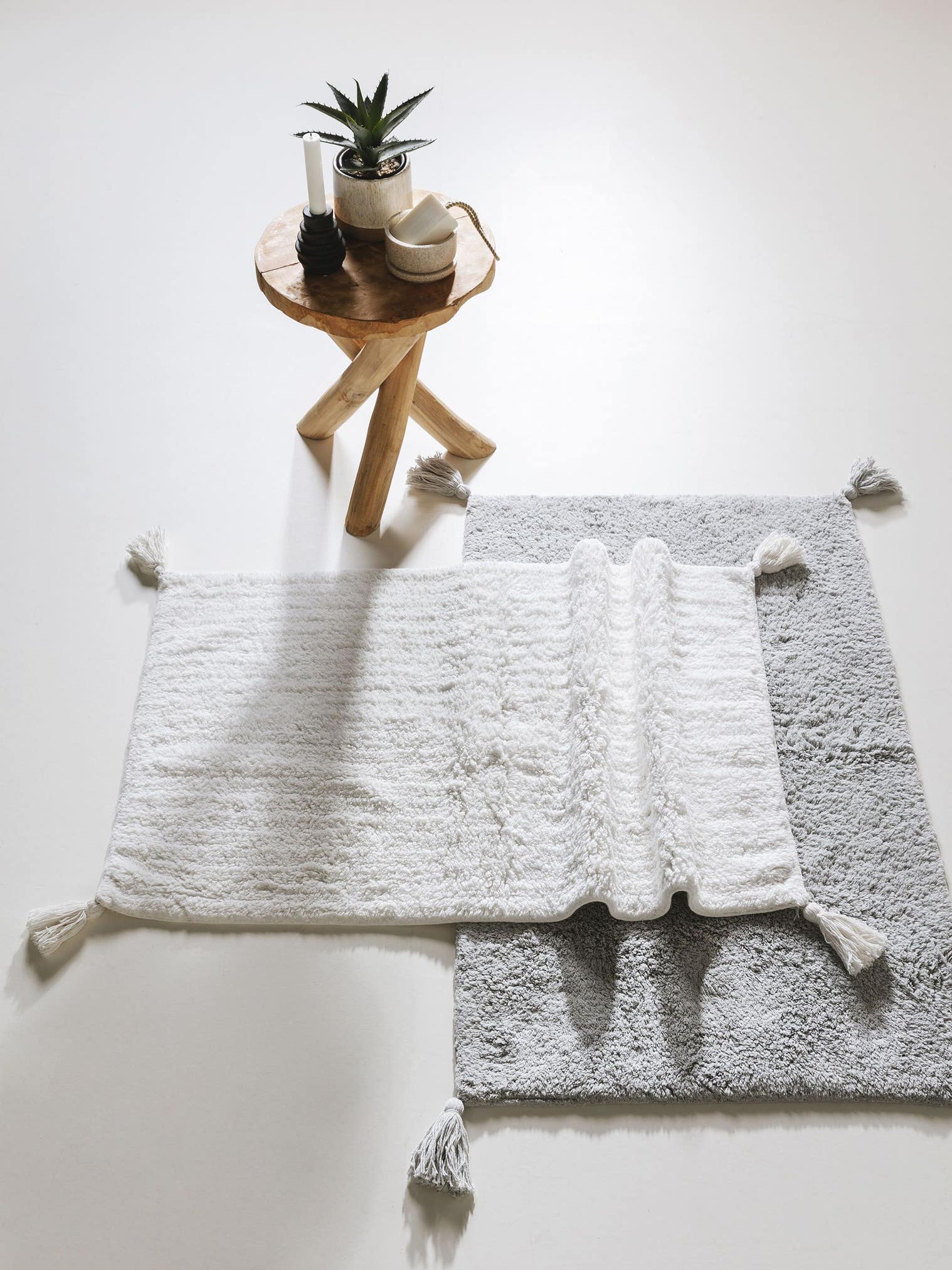 Teppich aus 100% Baumwolle in Beige mit 6 bis 10 mm hohem Flor von benuta