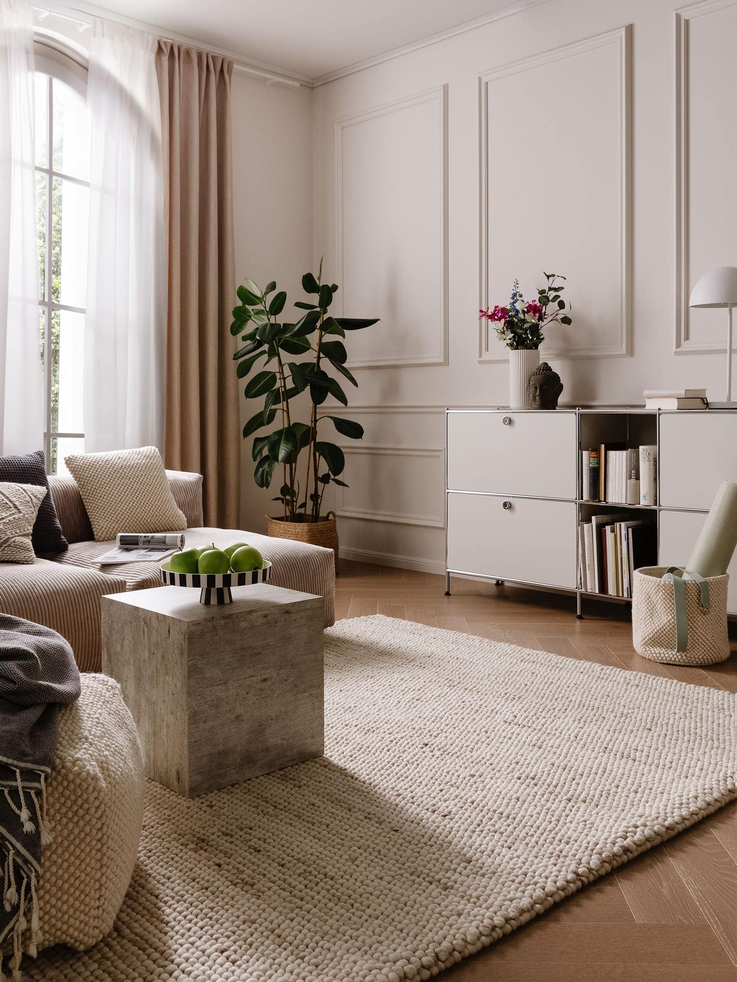 Teppich aus 70% Wolle, 30% Polyester in Beige mit 11 bis 20 mm hohem Flor von benuta Pure
